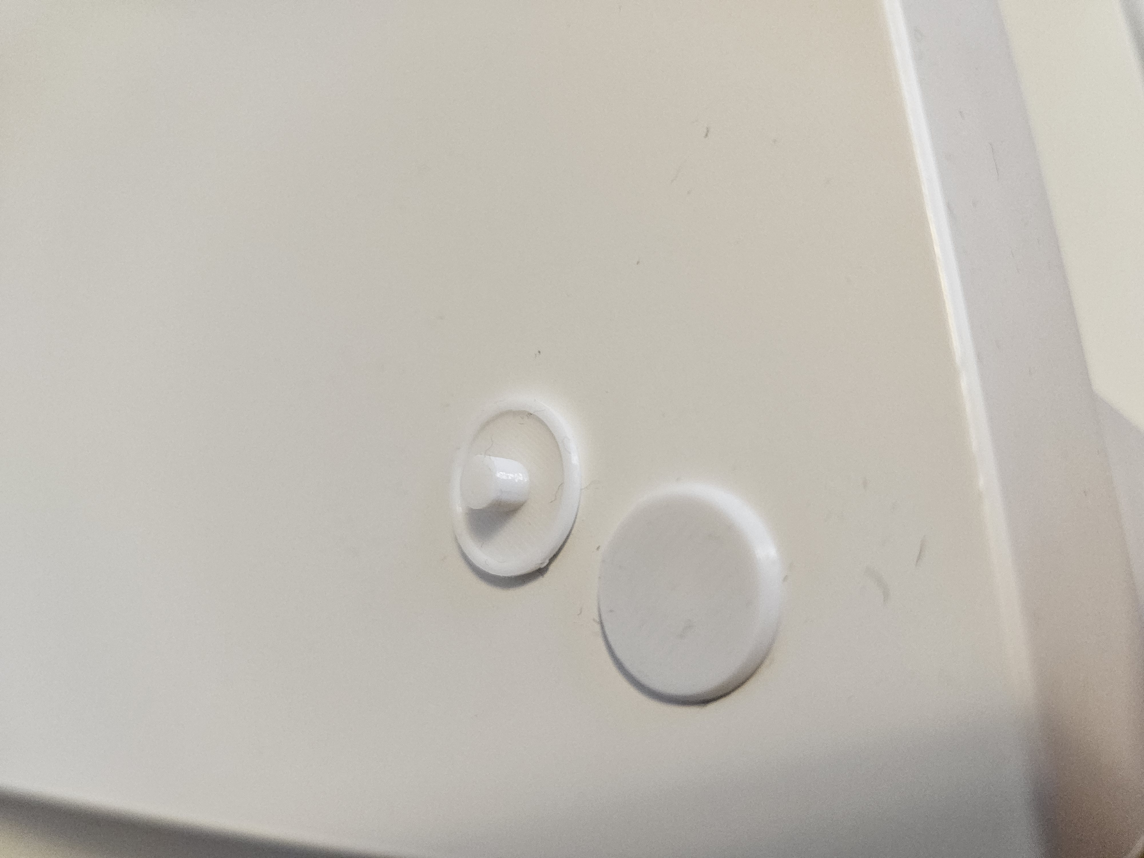 Ikea Schraubenabdeckung / Screw Cover