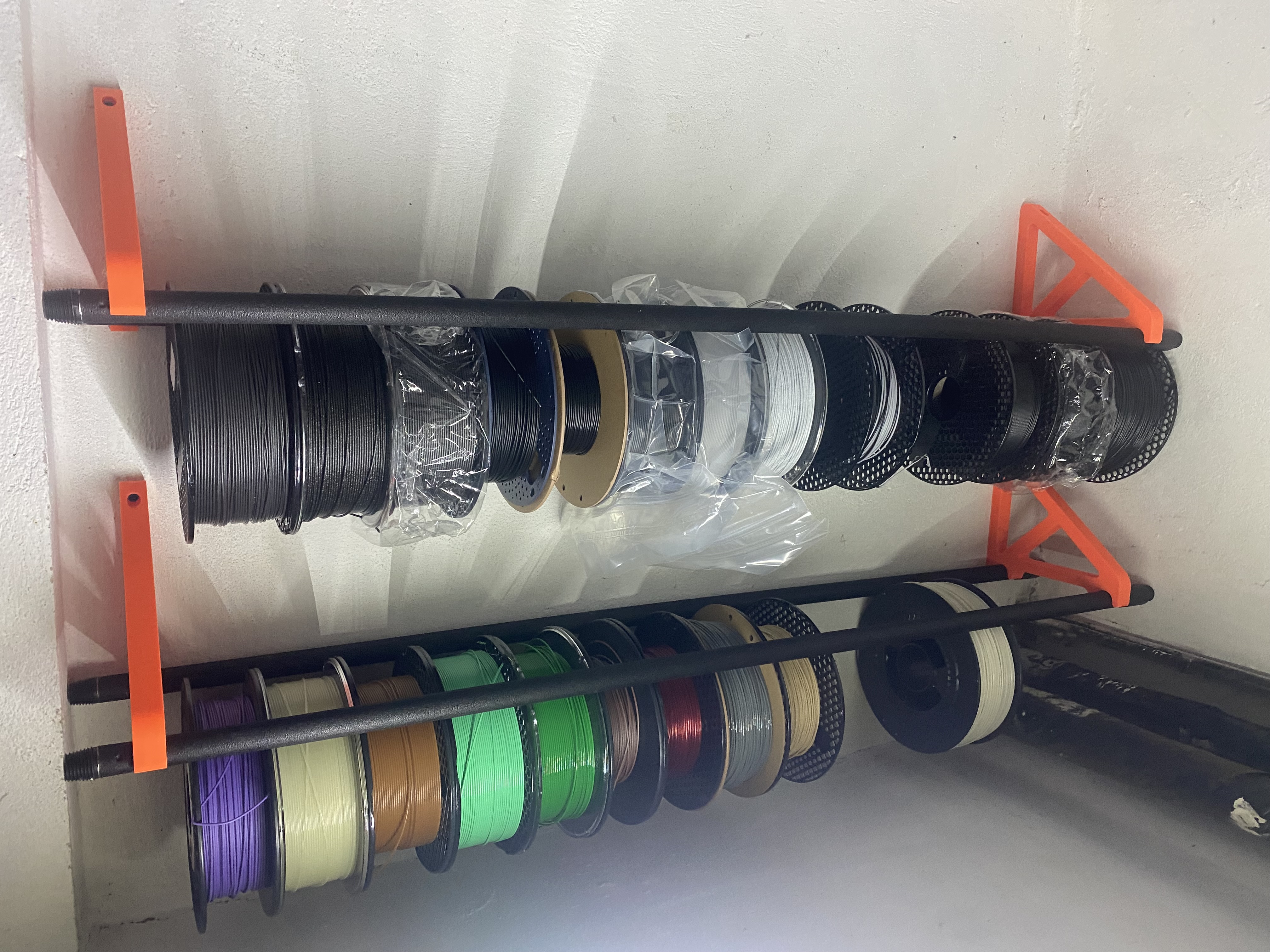 Filament wall rack bracket