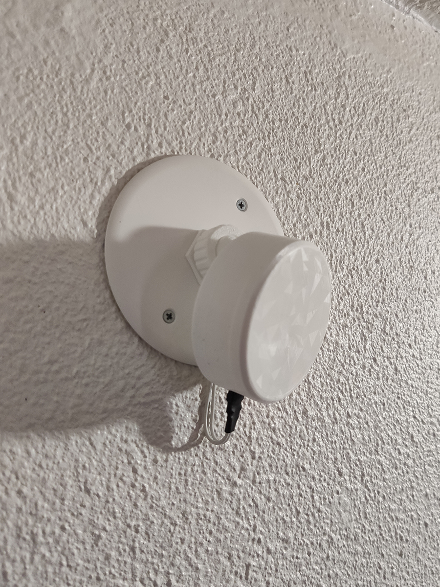 mmWave sensor LD2450 + D1 mini ESP32