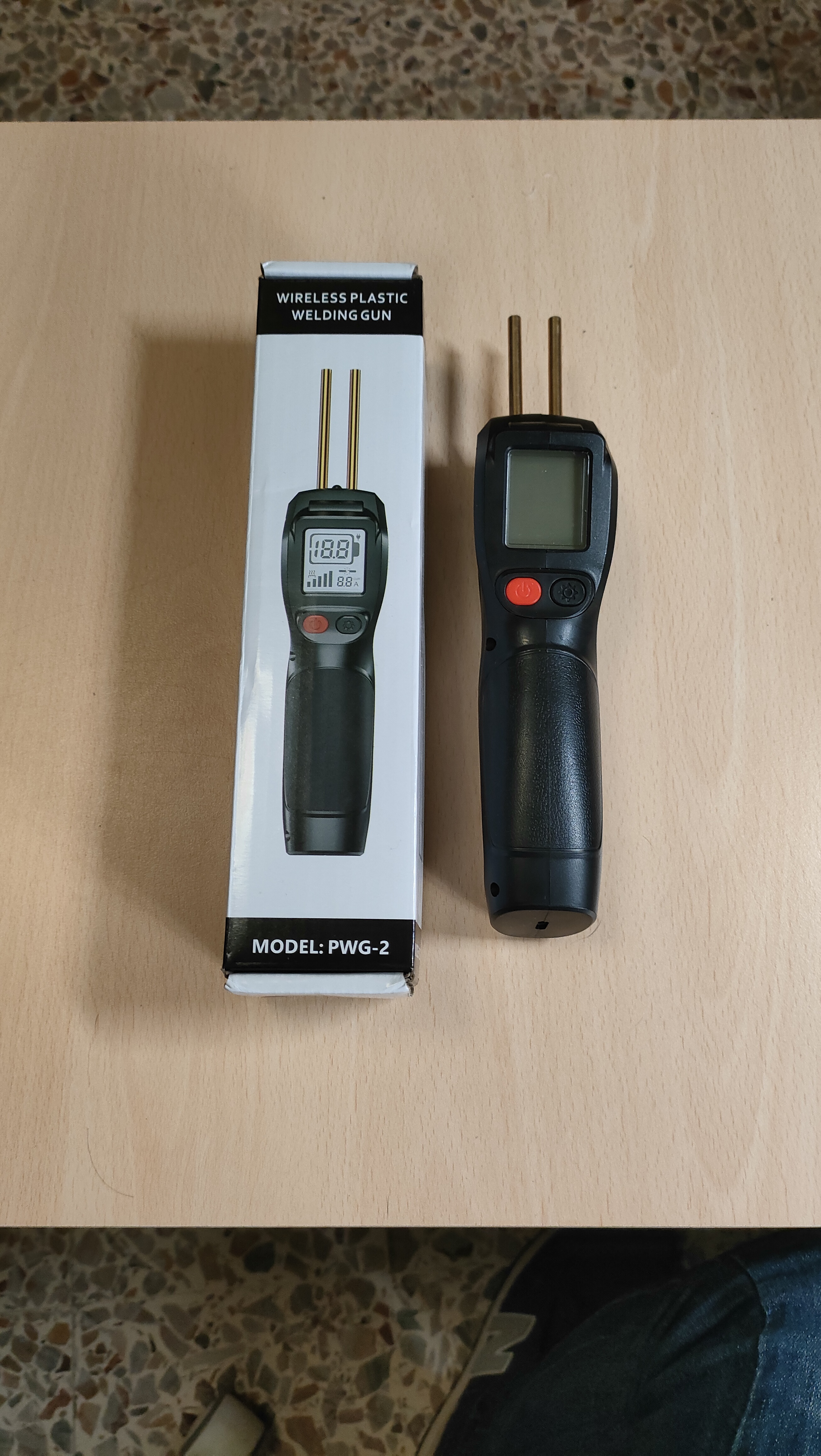 PWG-2 plastic werding gun