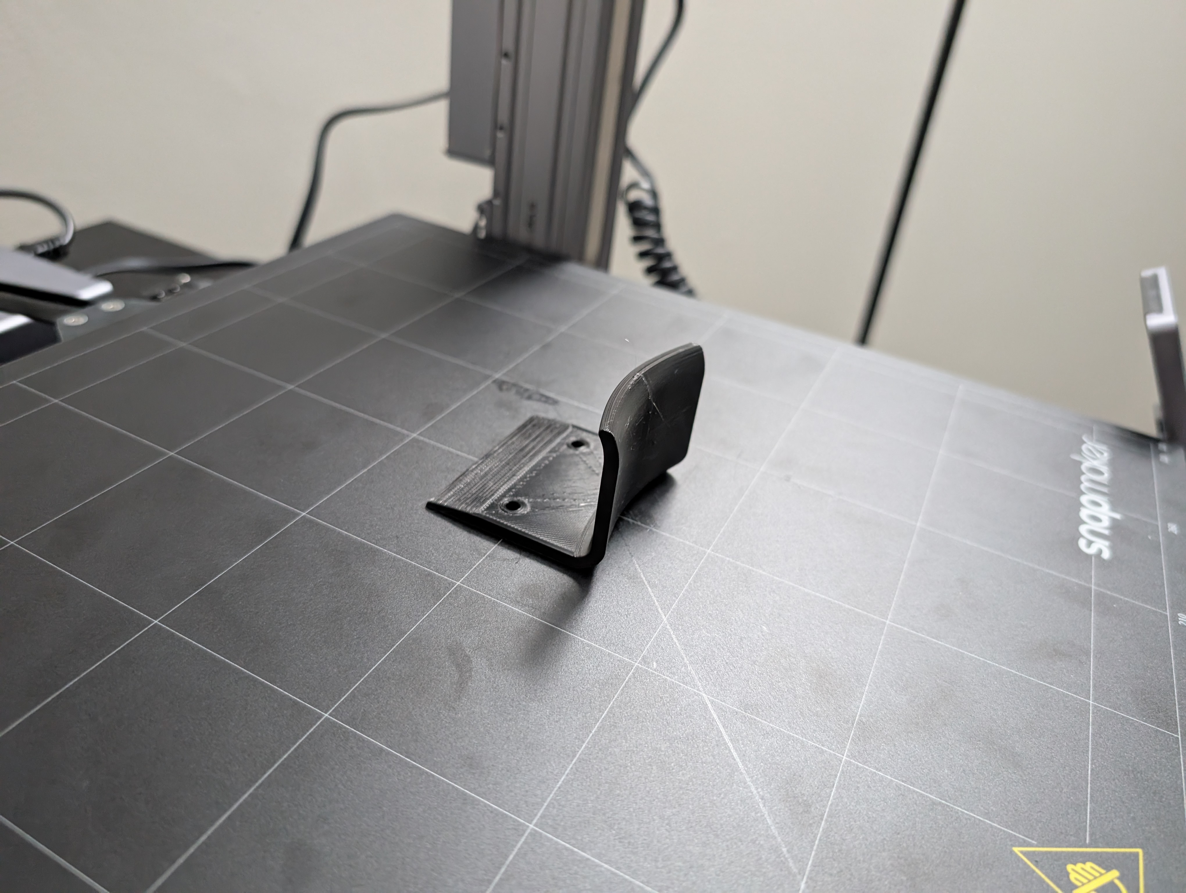 Side-mount Headphone Hanger