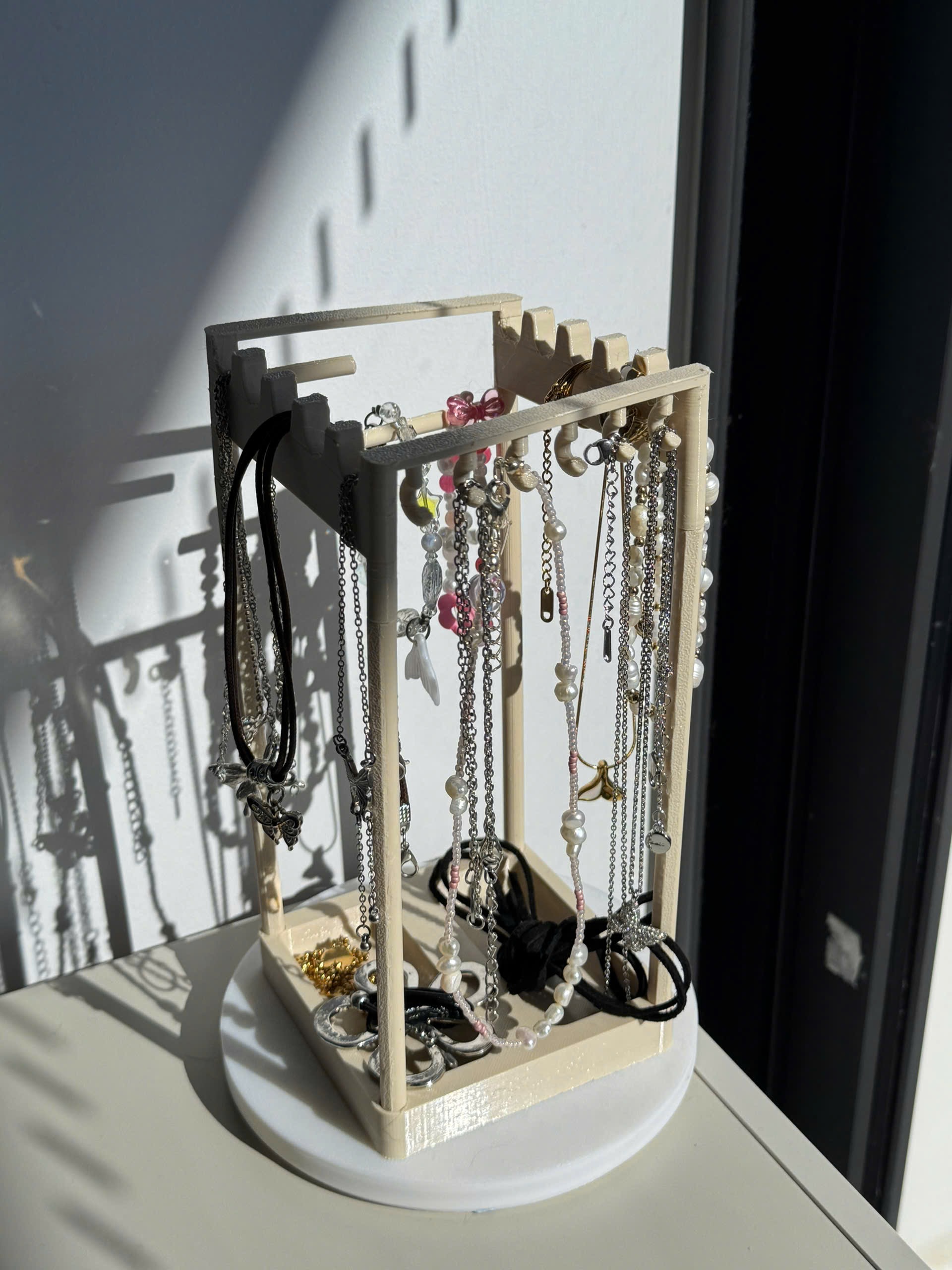 Spinning Jewellery Hanger
