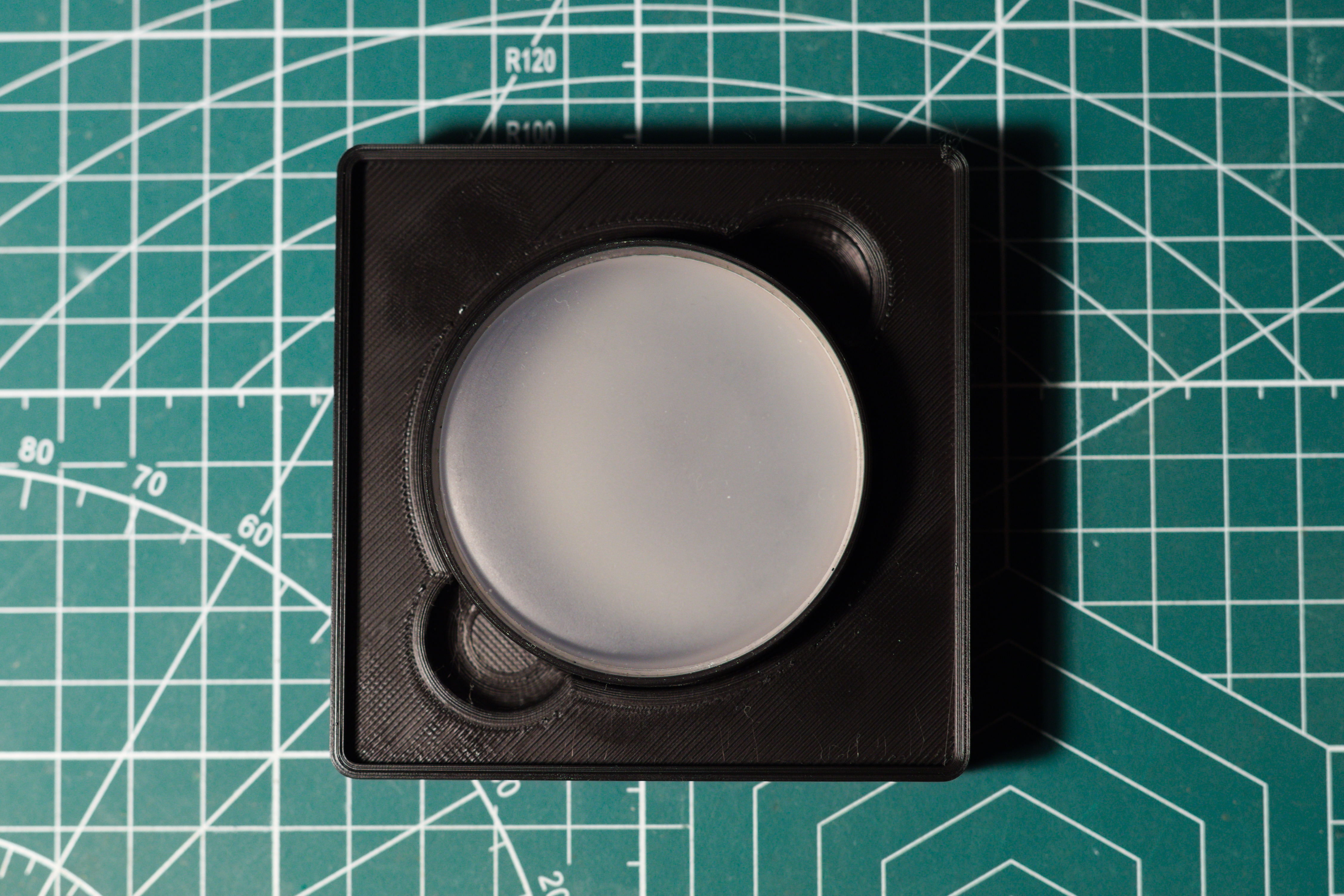 Watchmaker's 55mm & 75mm gel cushion gridfinity tray 2x2