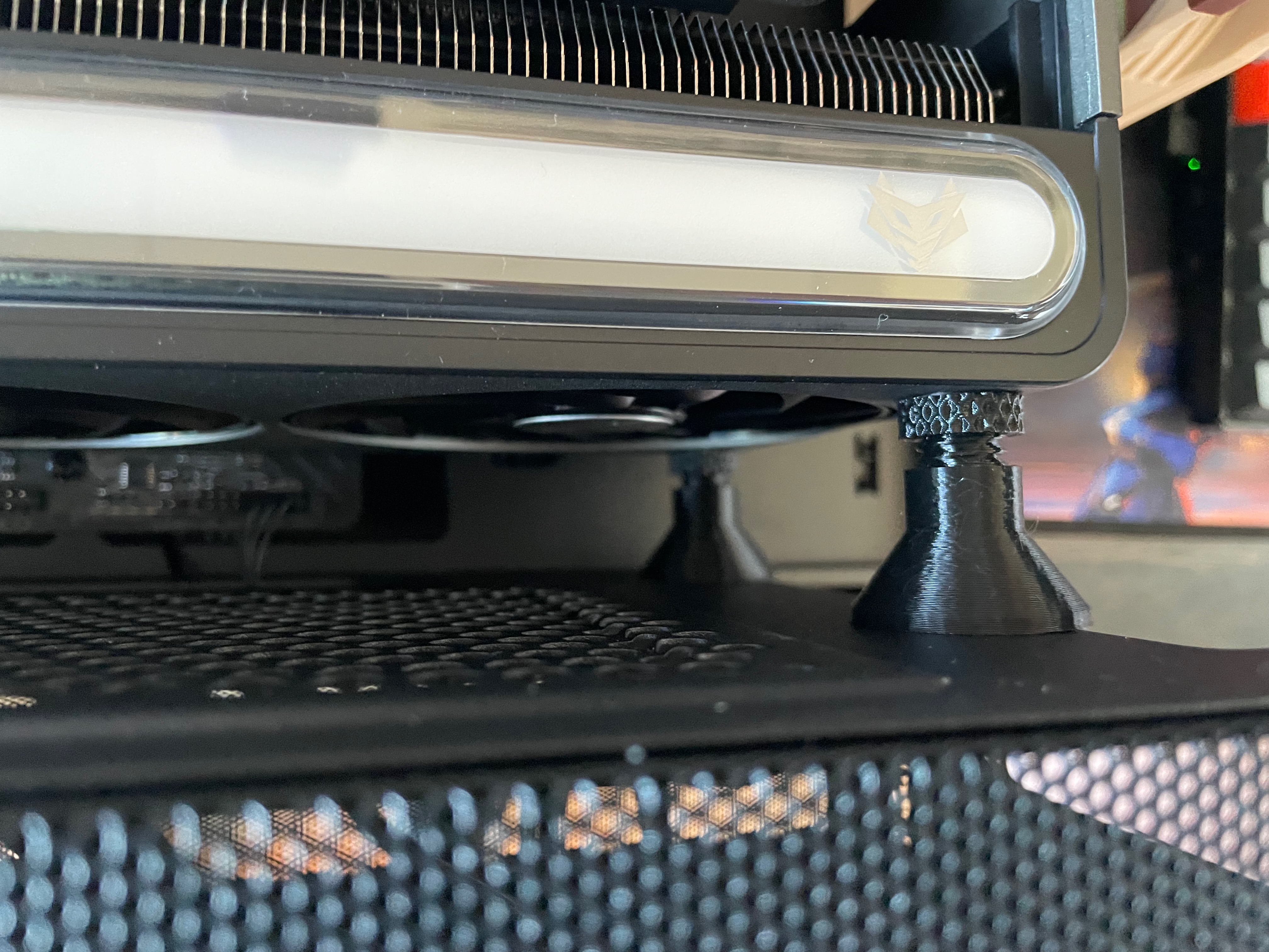 Short Adjustable GPU Support 25-40mm