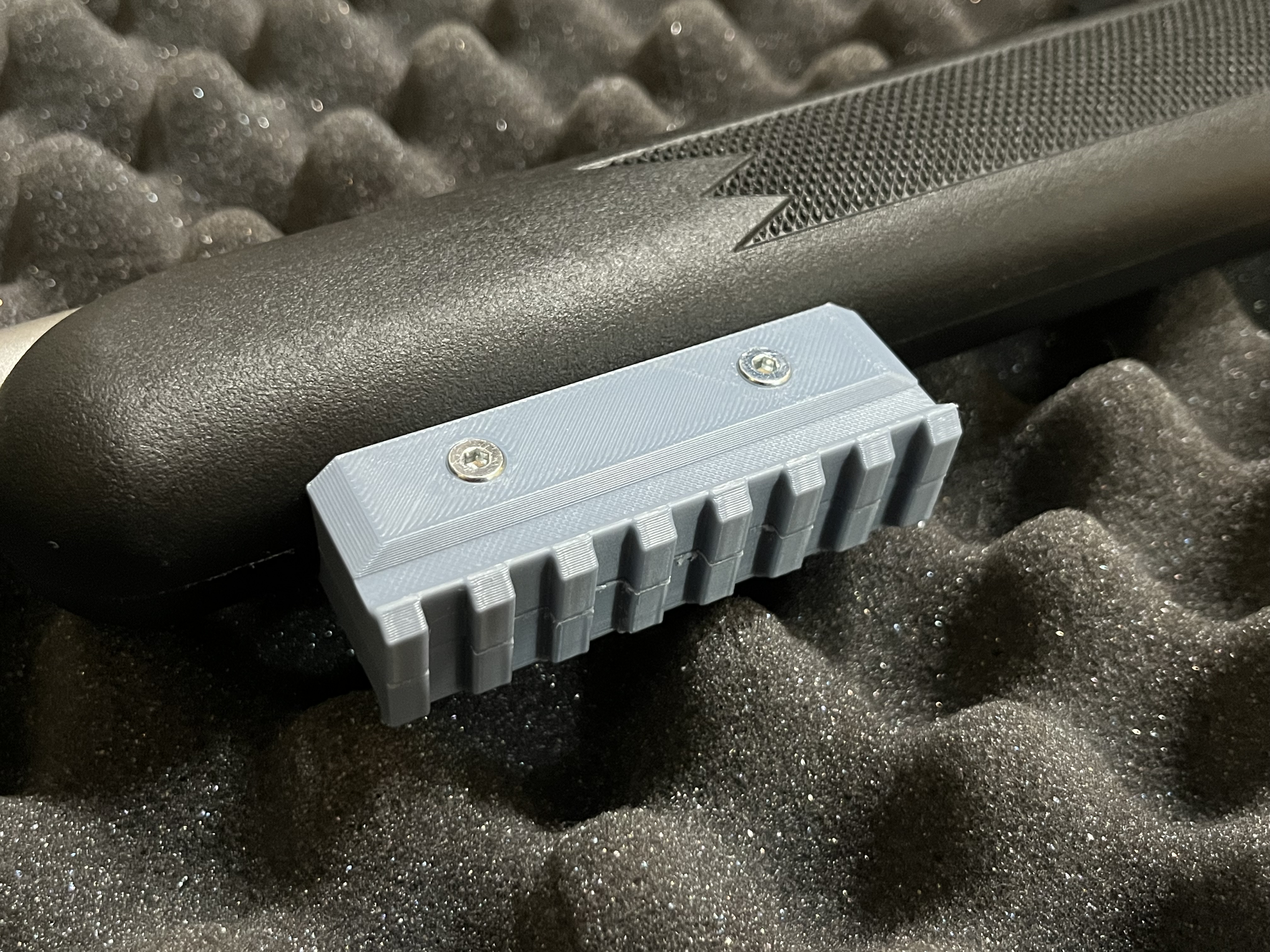 Lower Forestock Picatinny Rail Adapter for Savage Arms Small Calibre Arms