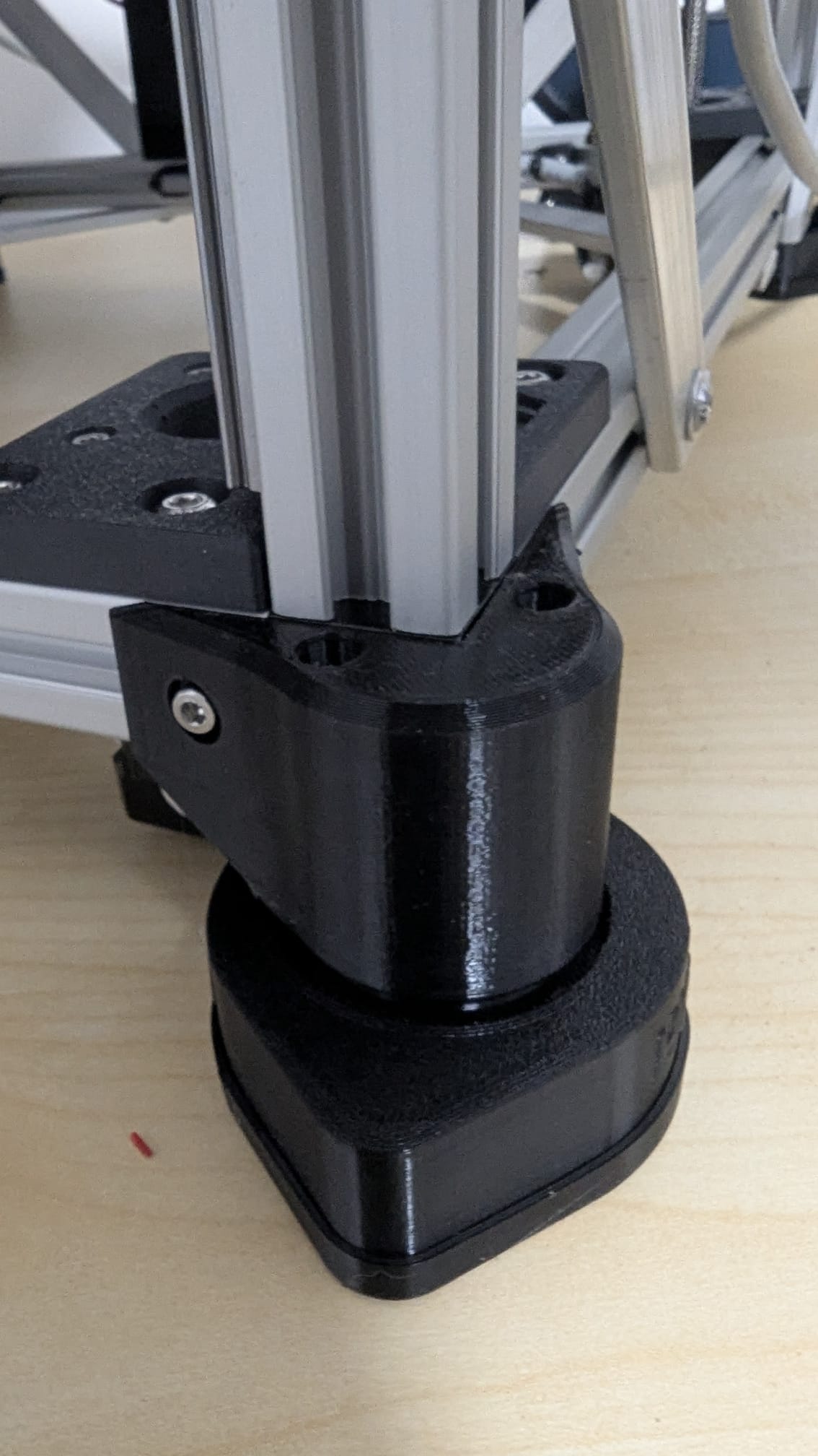 HULA feet adapter for a modified Voron