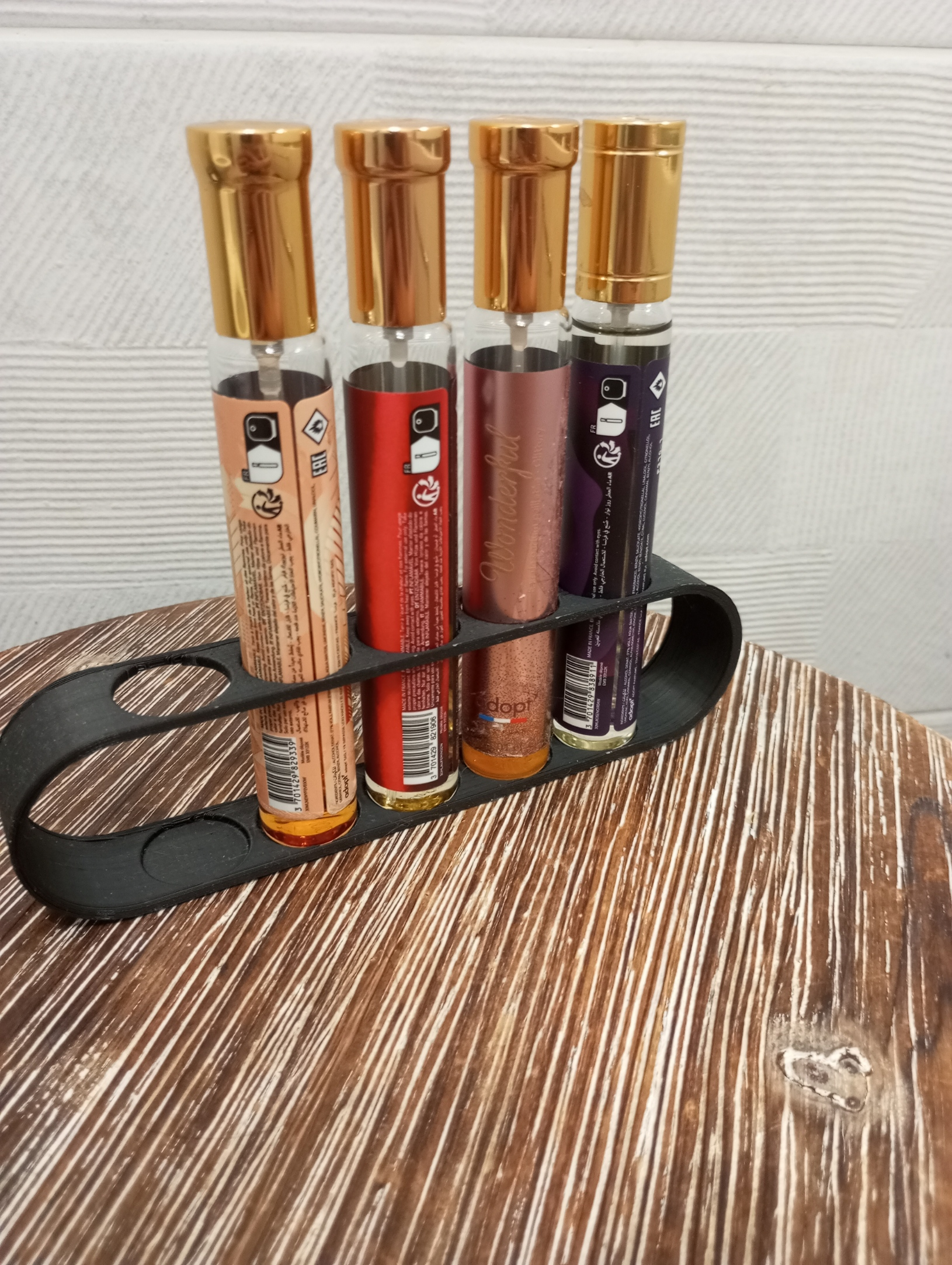 Support parfum Adopt