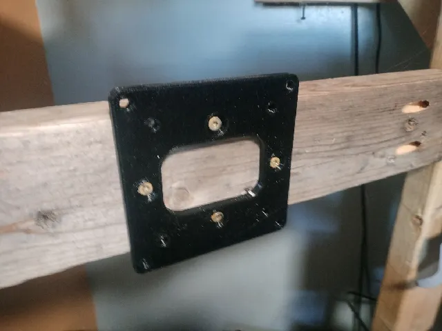 VESA Mount for 2x4