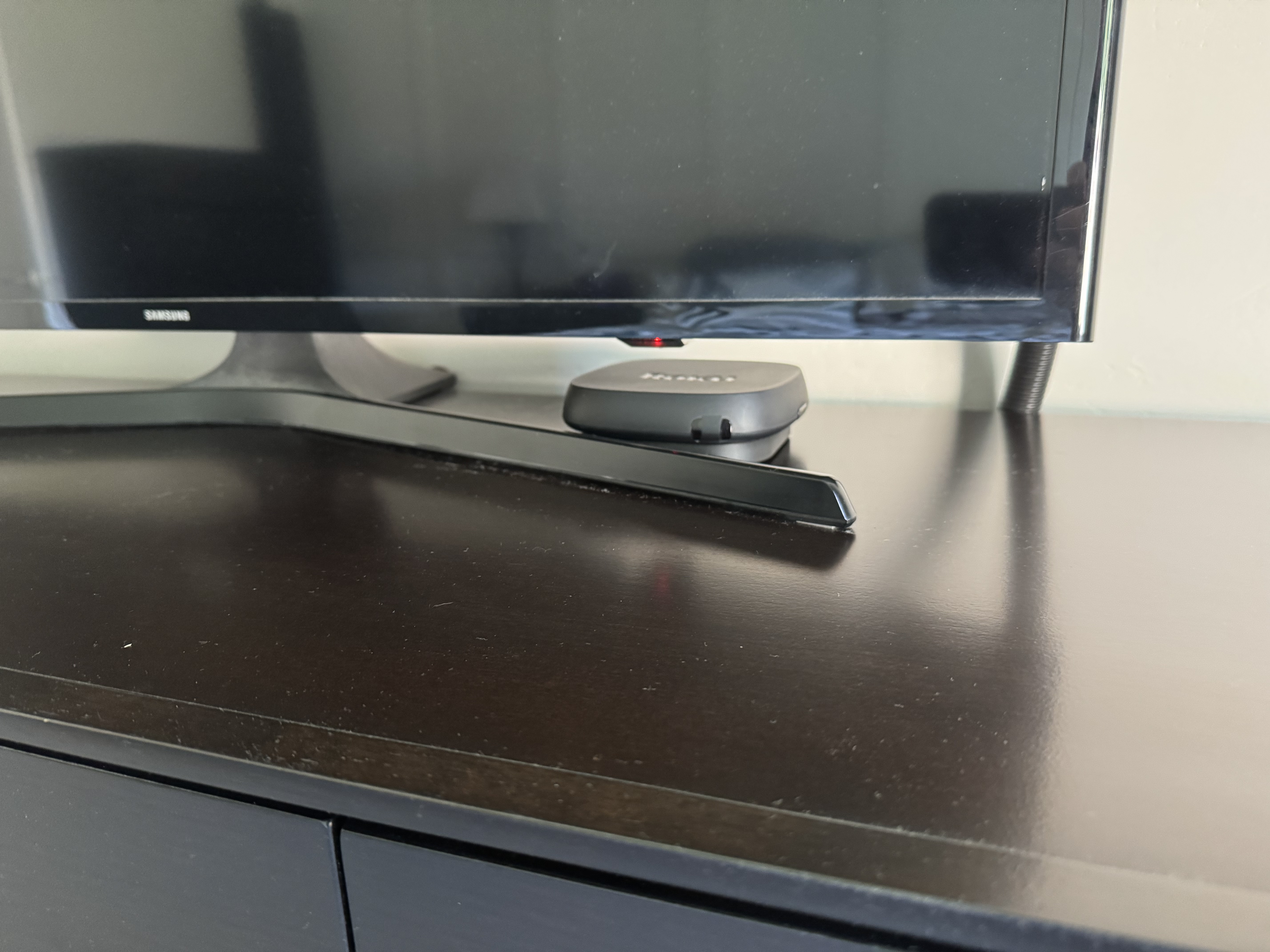 Roku Ultra Pedestal