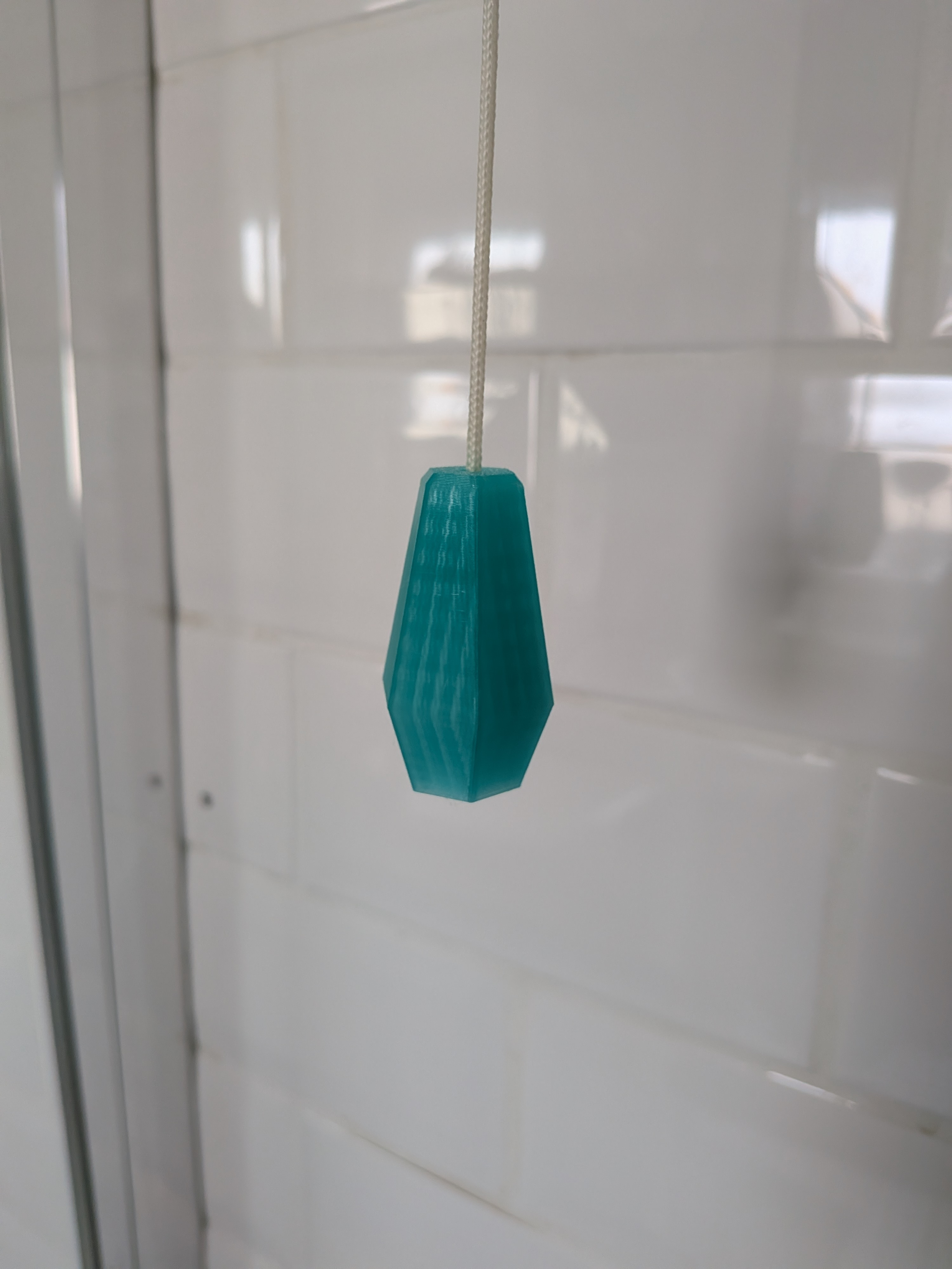 Miniatura 2 do modelo 3D Hexagonal Light Pull