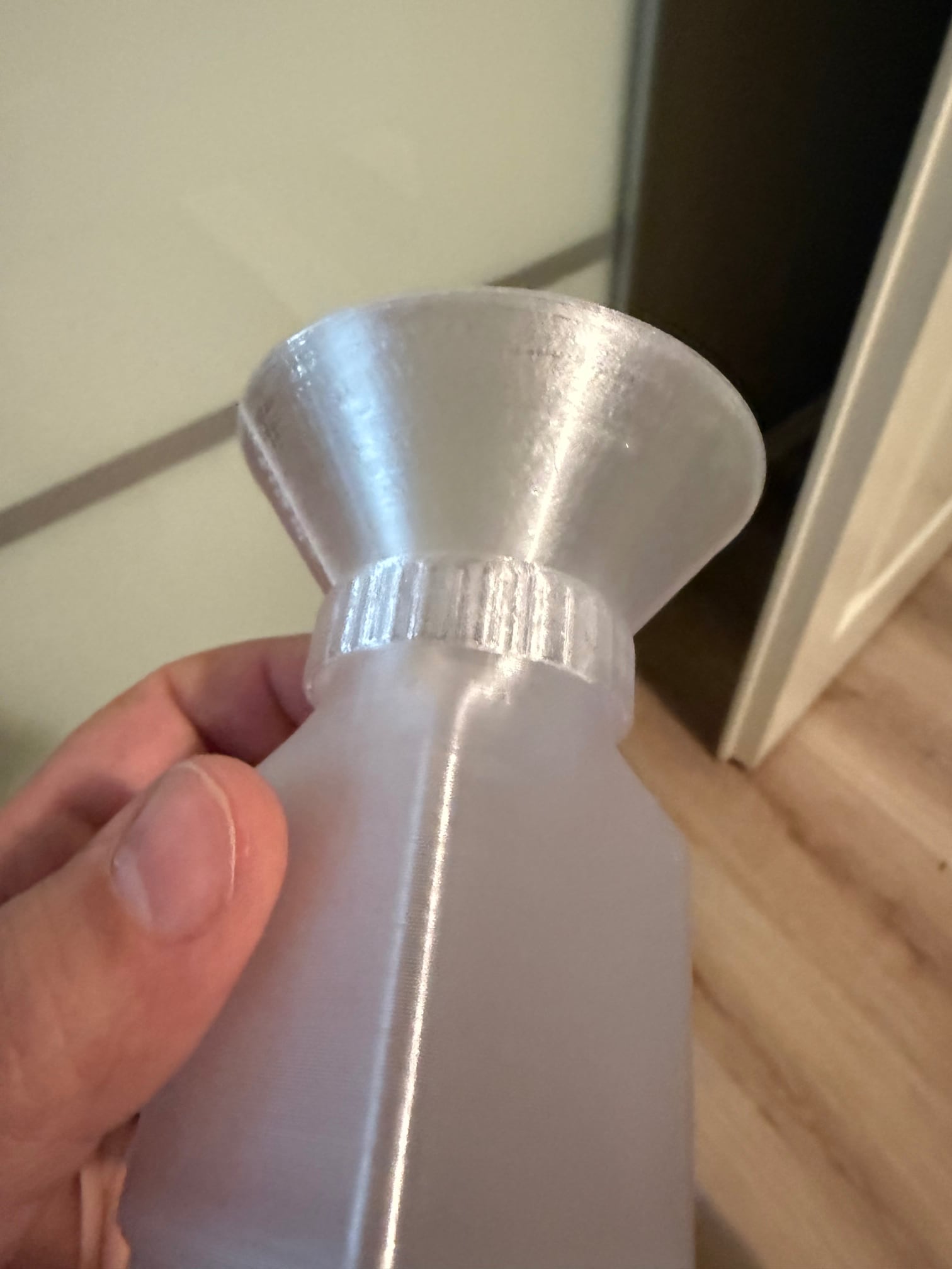 Miniatura 3 do modelo 3D Funnel Cap for Gridfinity Bottle