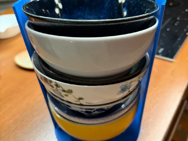 Plate and bowl holder (parameterized)