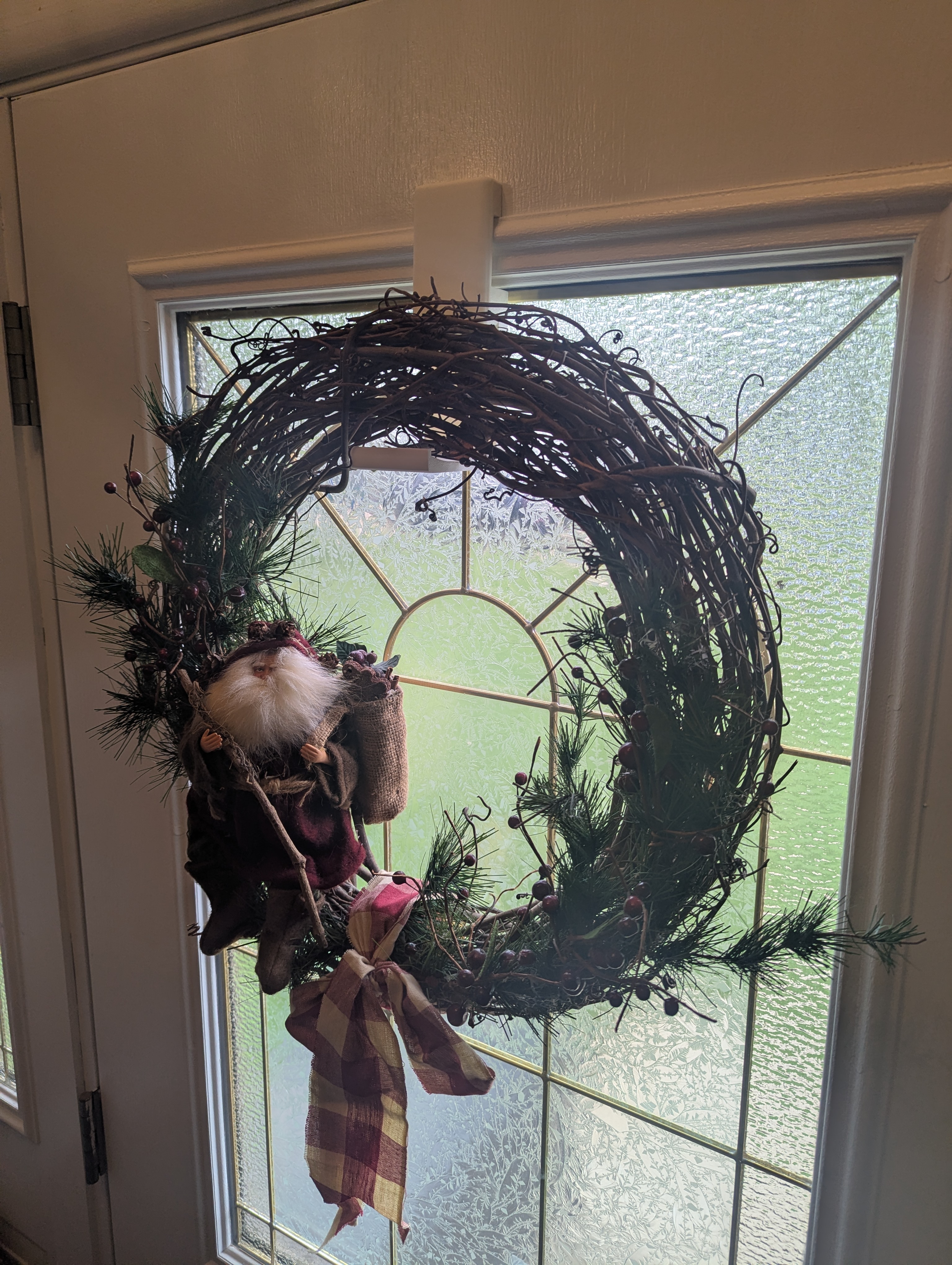 Magnetic Wreath Holder