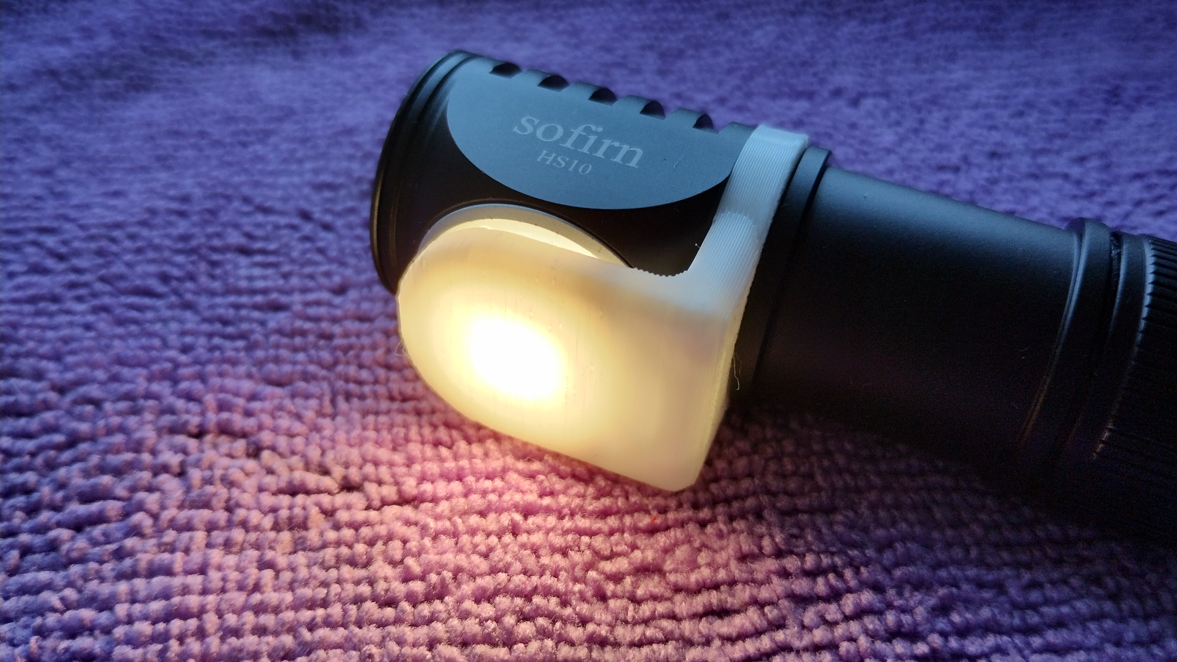 Sofirn HS10 diffuser.