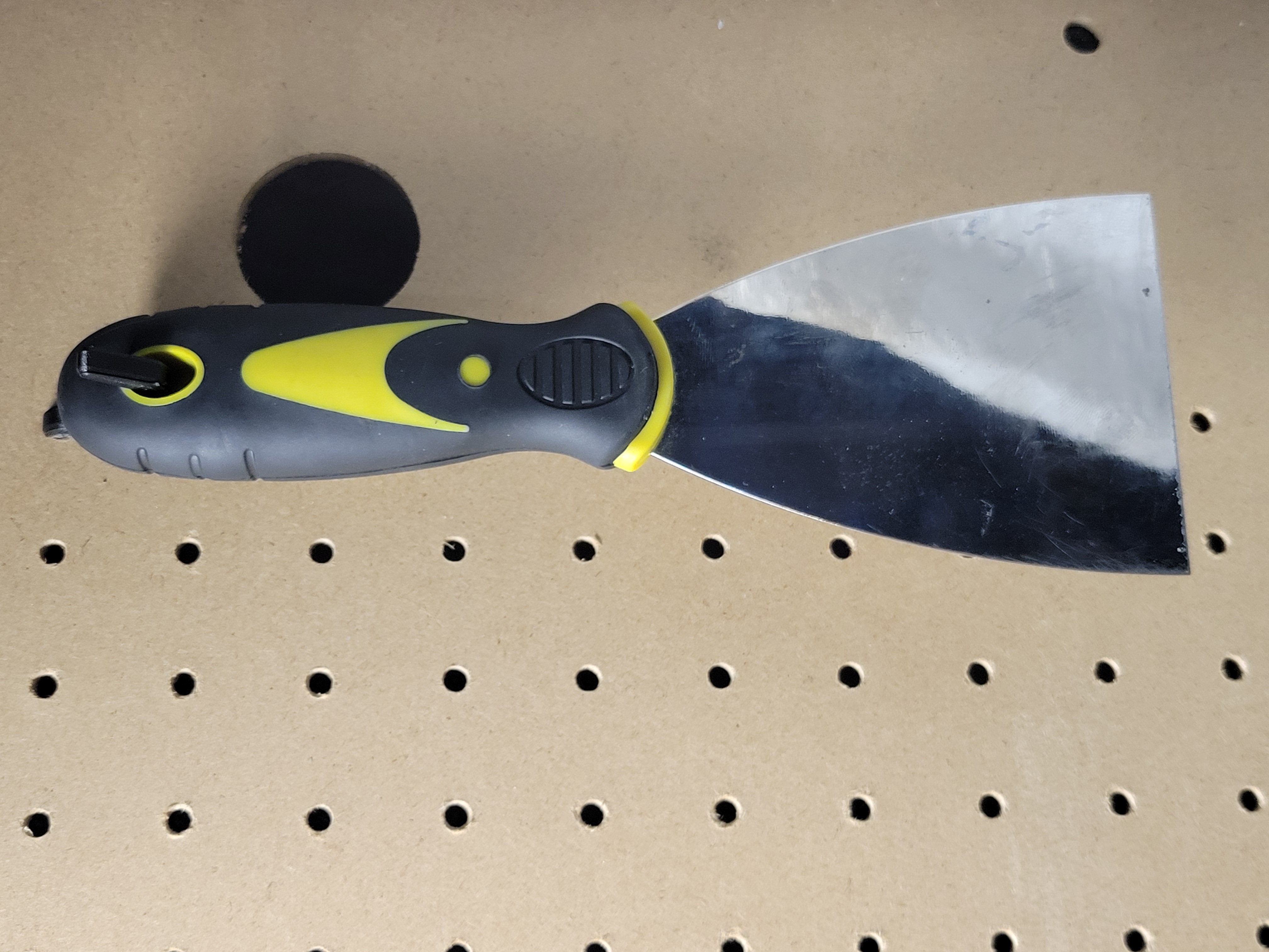Miniatura 2 do modelo 3D Workbench Pegboard Hook