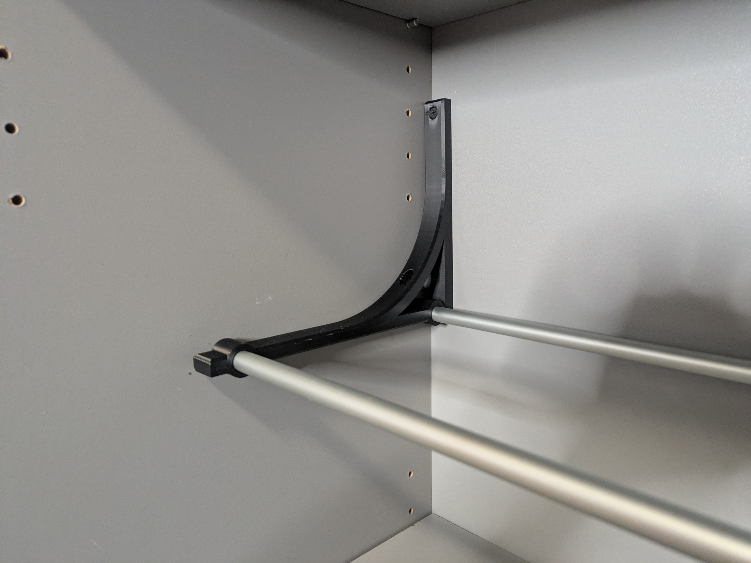 Holder for filament rolls and aluminum tubes Ø12