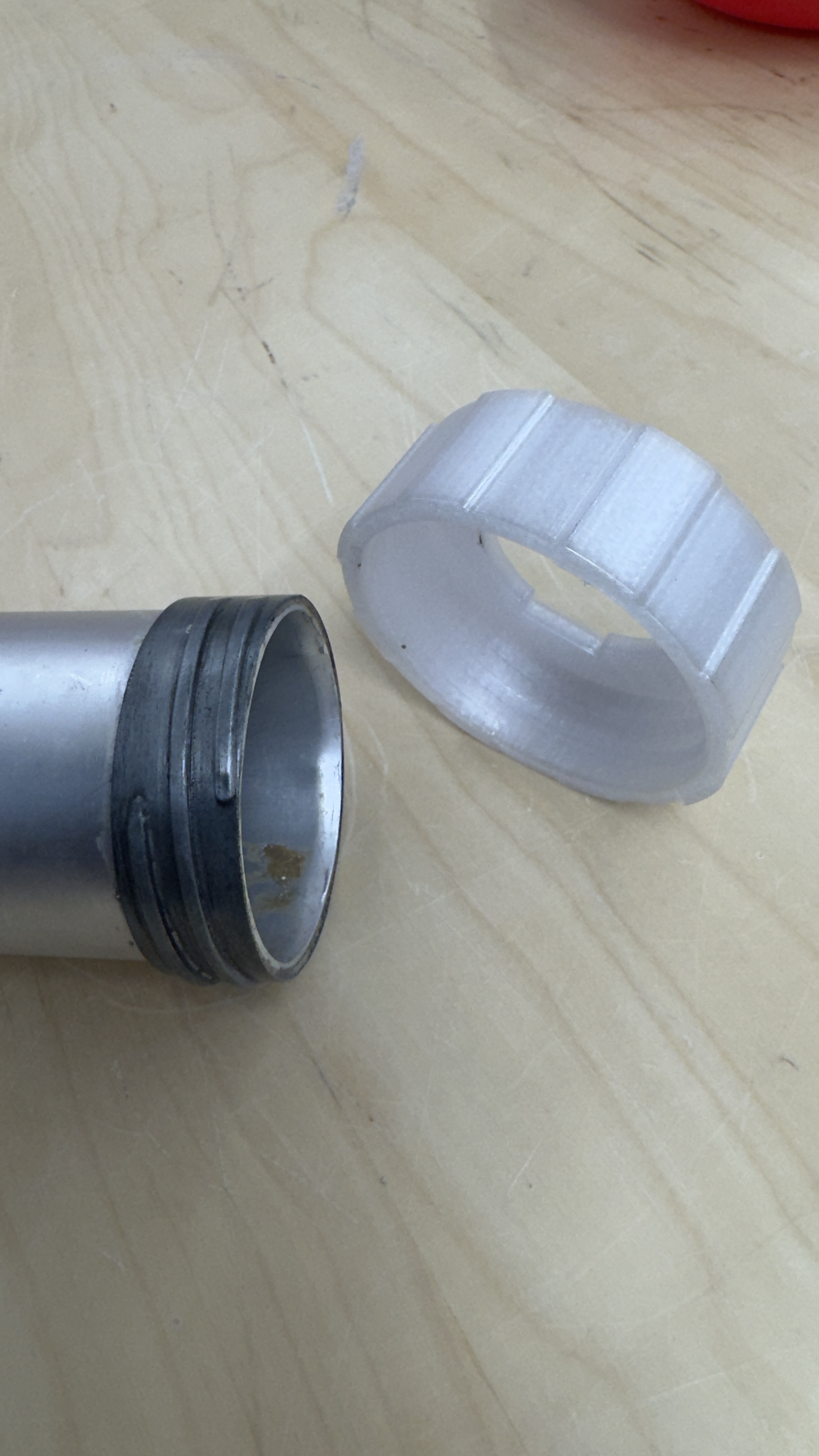 Adhesive and Sealant Gun 600ml – Professional Aluminium end piece