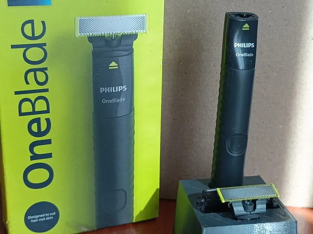 Philips one blade stand