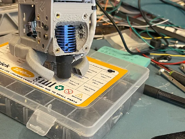 E34M1 Cooling Ducts For UHF Hotend With 8mm Probe Mount