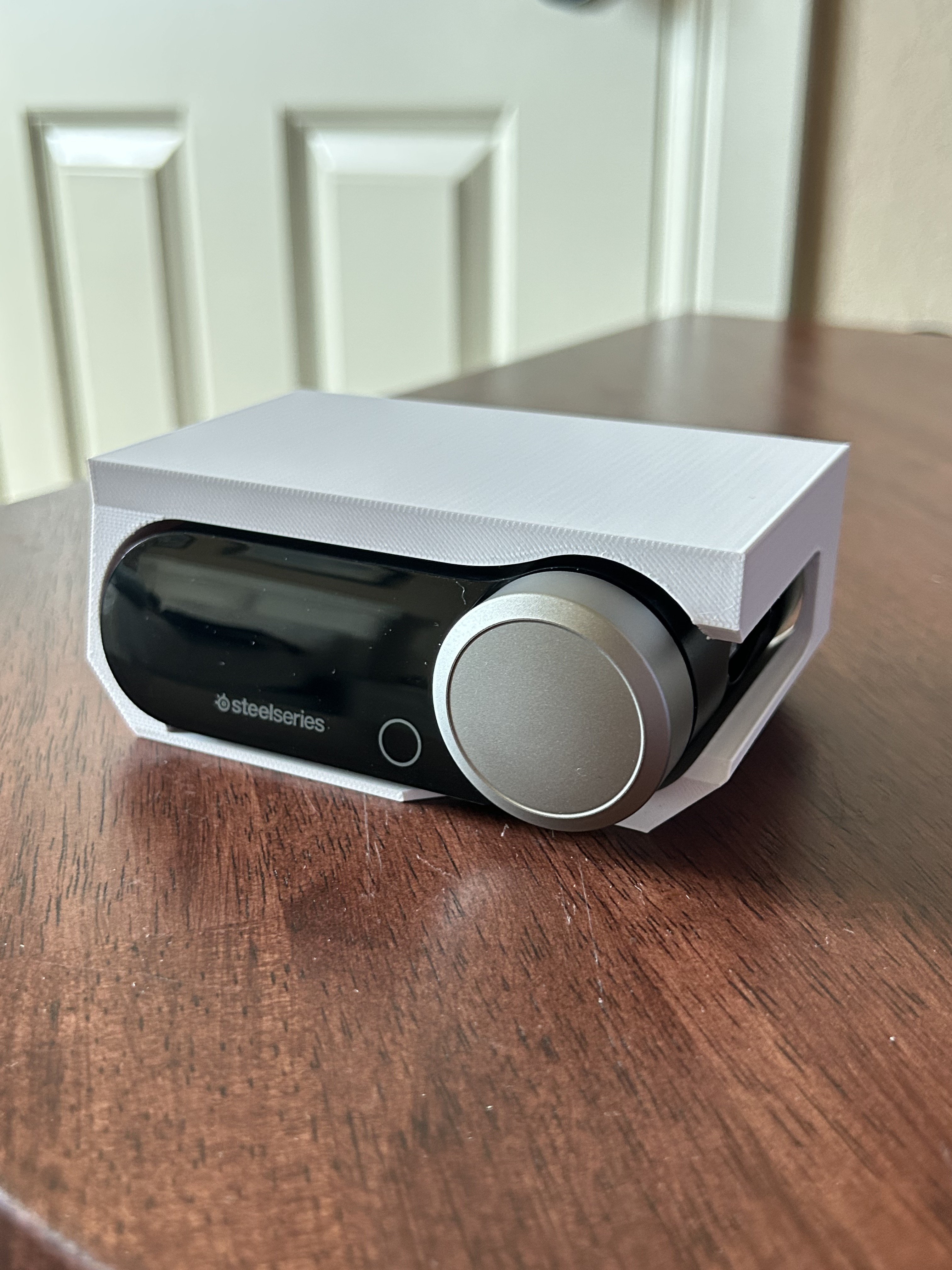SteelSeries Arctis Nova Pro Wireless DAC Under Desk Mount
