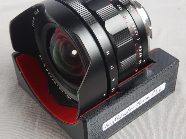 Voigtländer Heliar Hyper Wide 10mm Ablage; lens tray