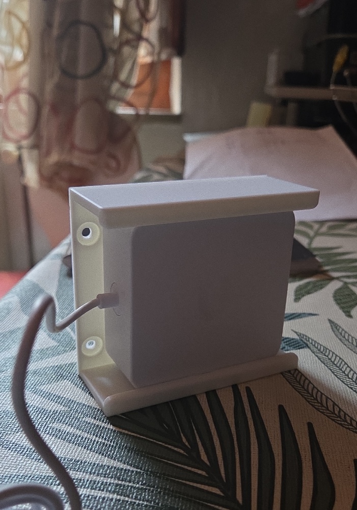 Supporto a Muro per Alimentatore Ubiquiti UniFi Switch Lite 8 PoE