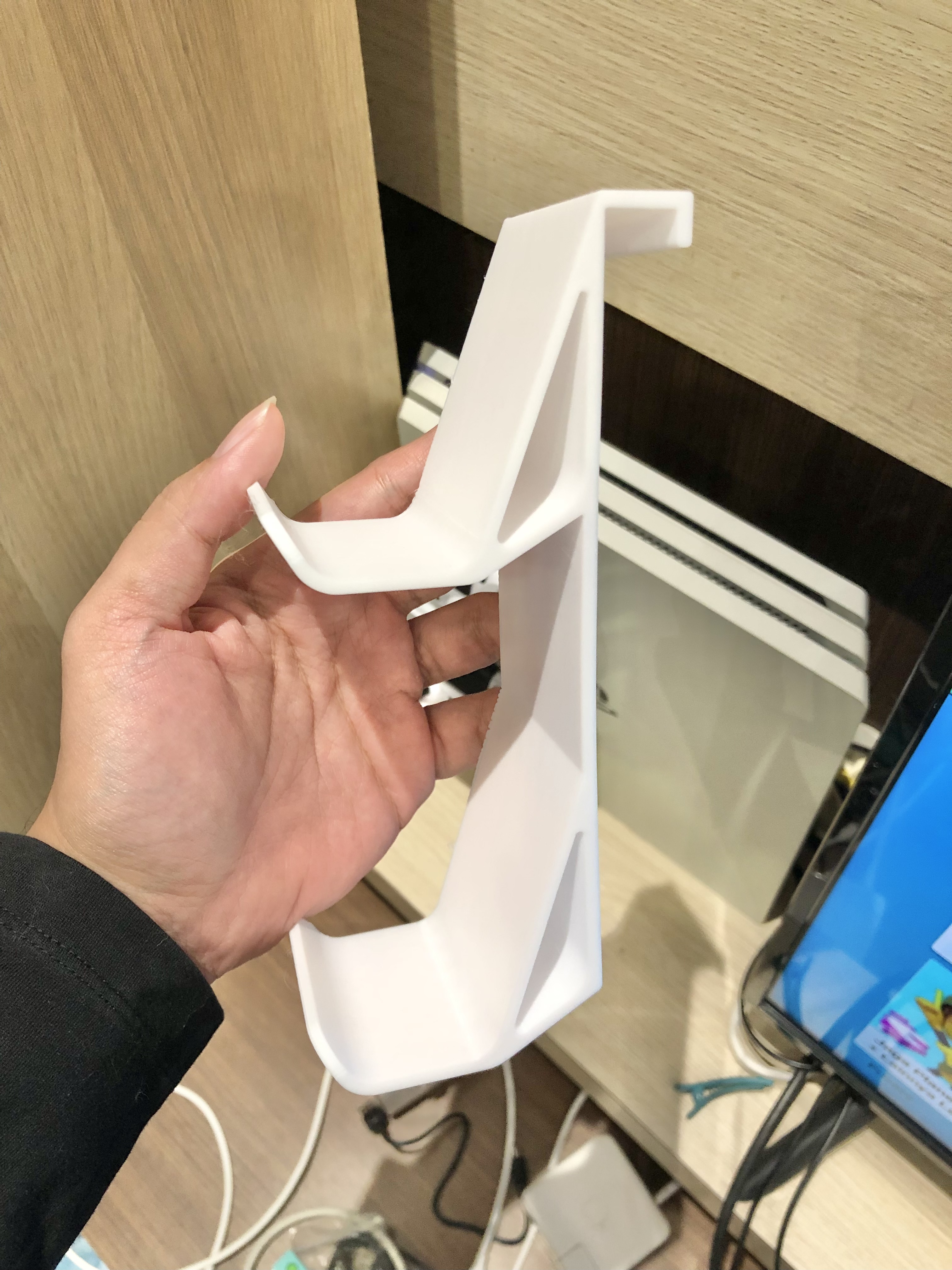 PlayStation 4 Controller Holder — thumbnail 2