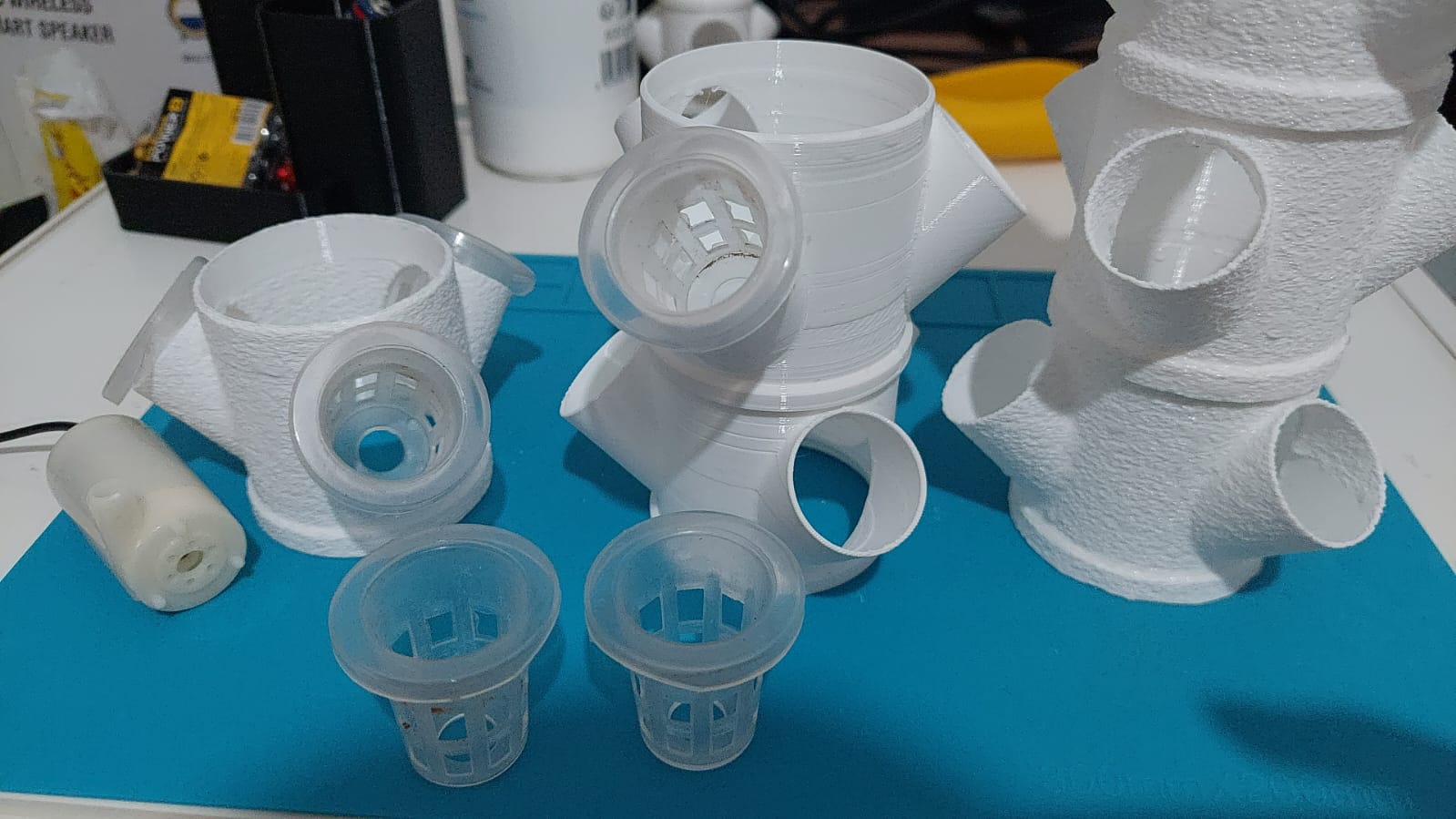 Small hydroponic tower (in progress) — miniatura 3