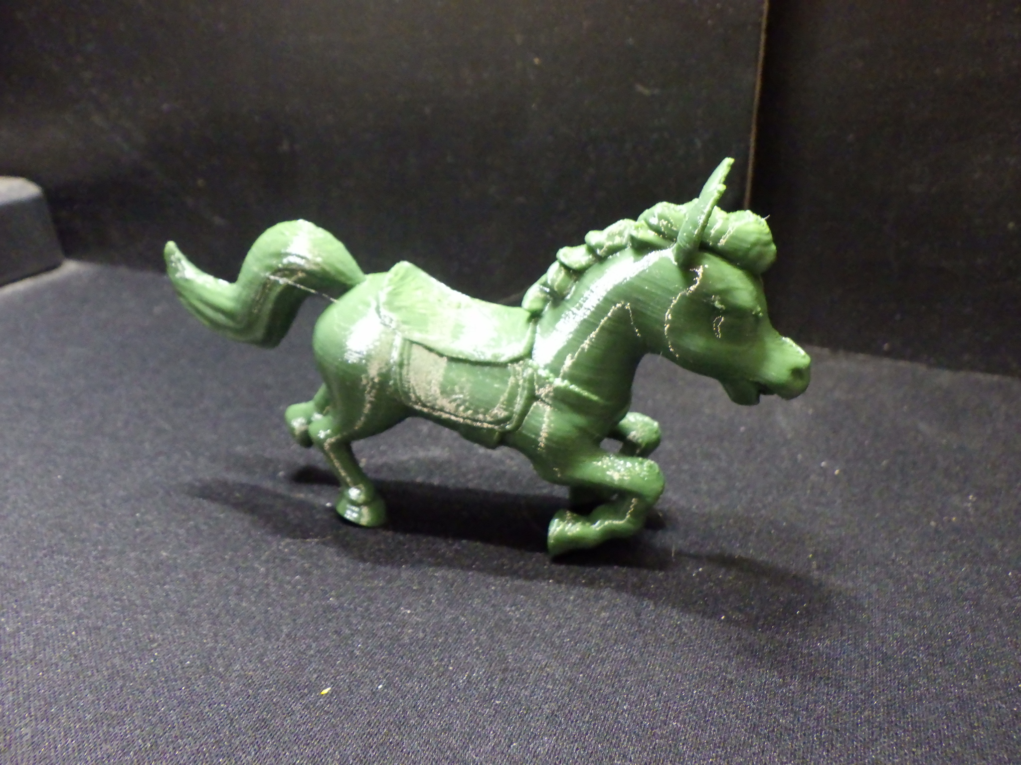 Donkey in carousel pose.