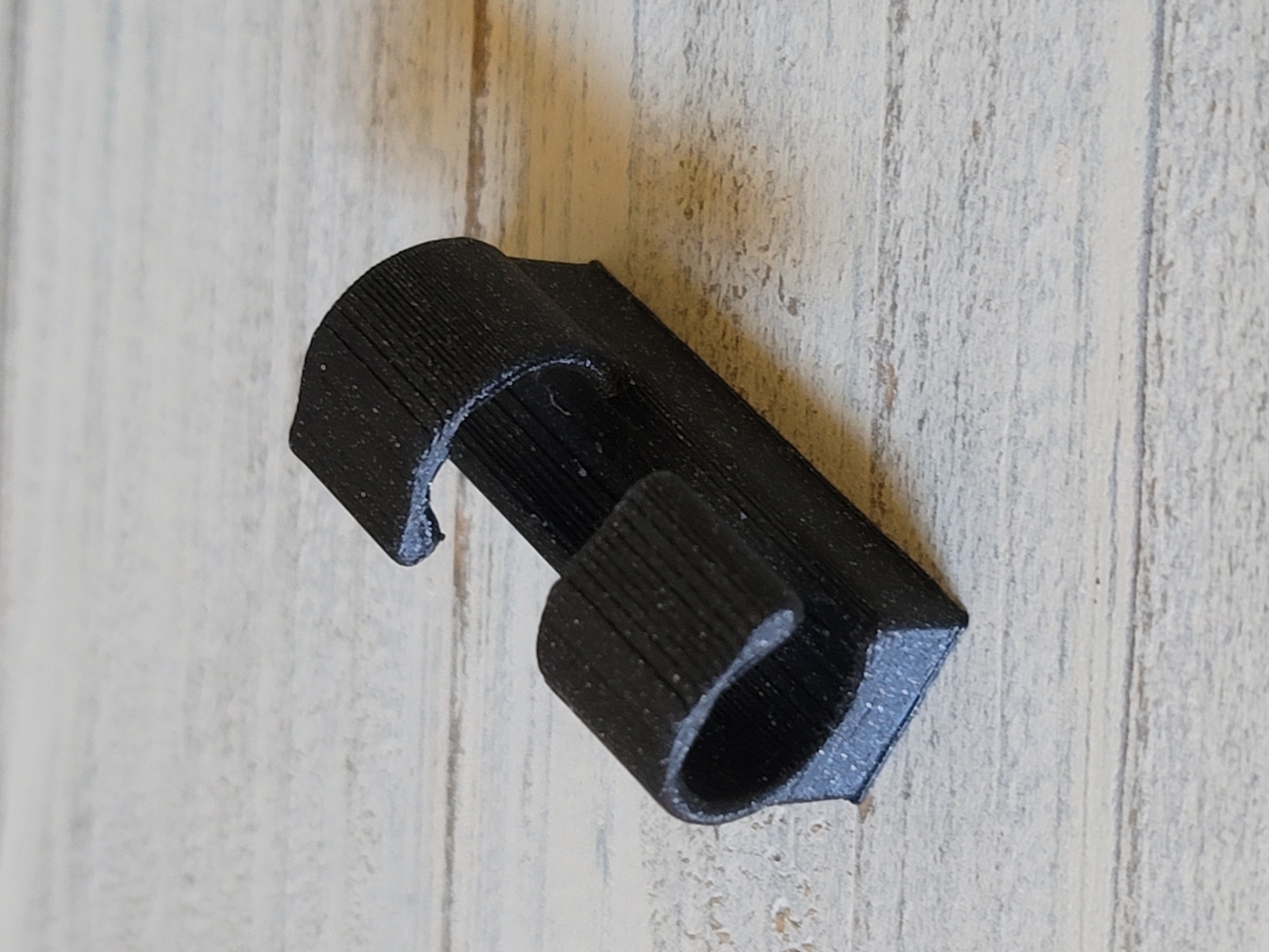 Miniatura 3 do modelo 3D Cable Holder