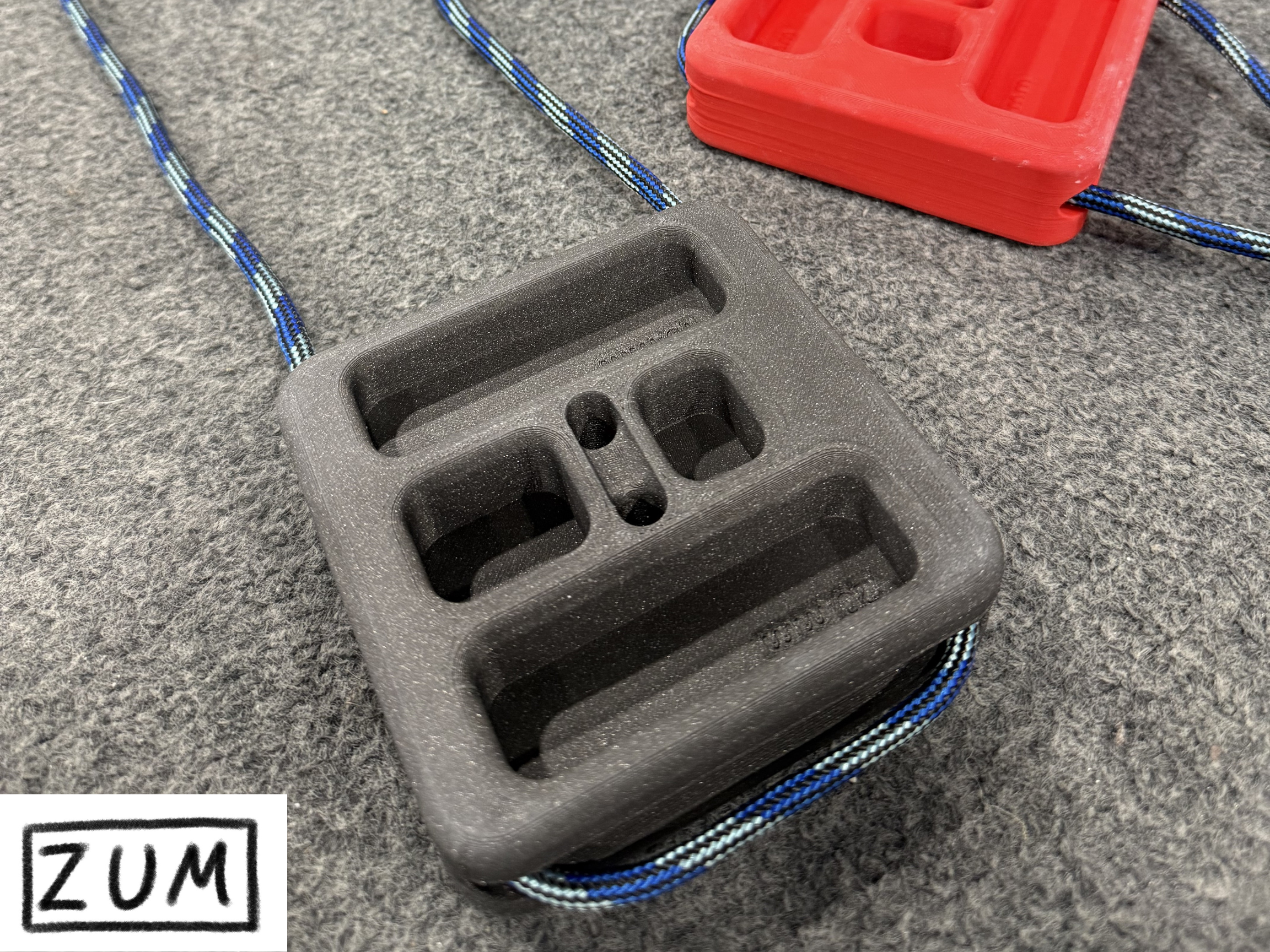 Portable Rock Climbing Grip Trainer