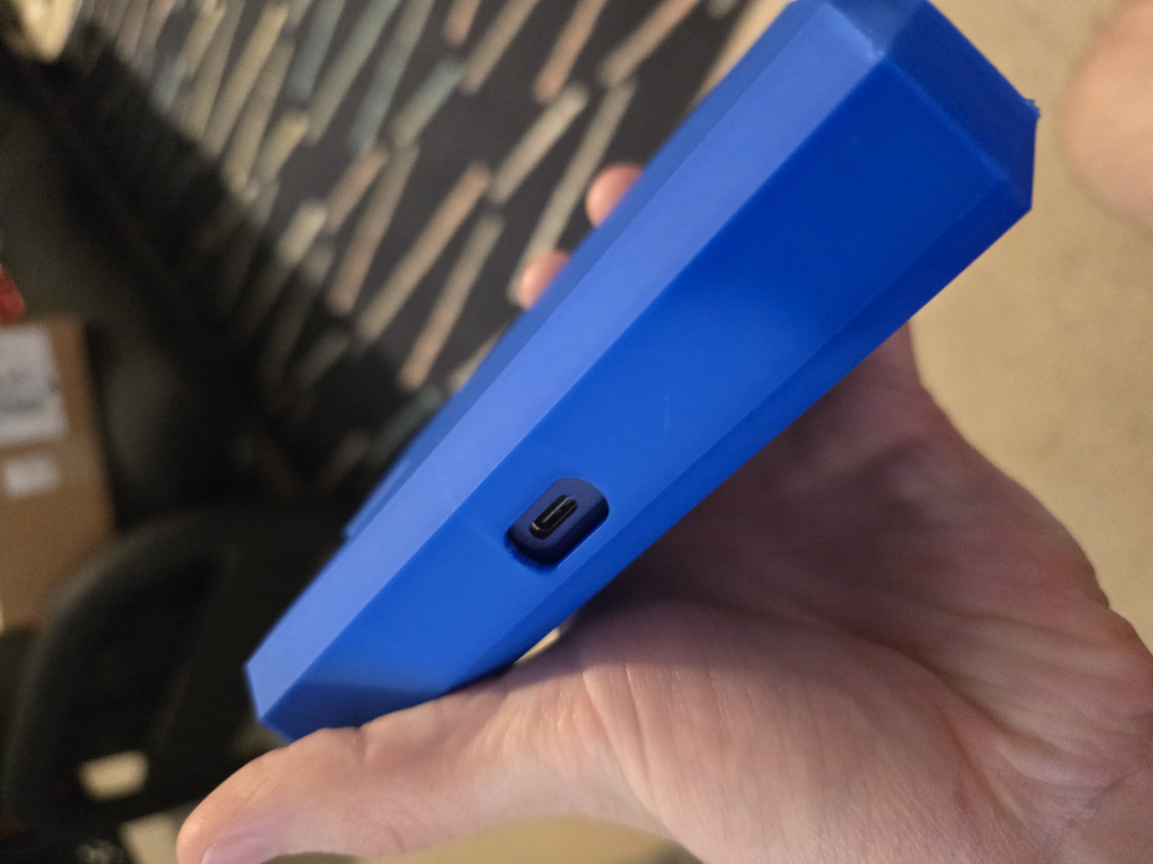 Retroid Pocket Flip 2 Slip Case (With USB C Port)