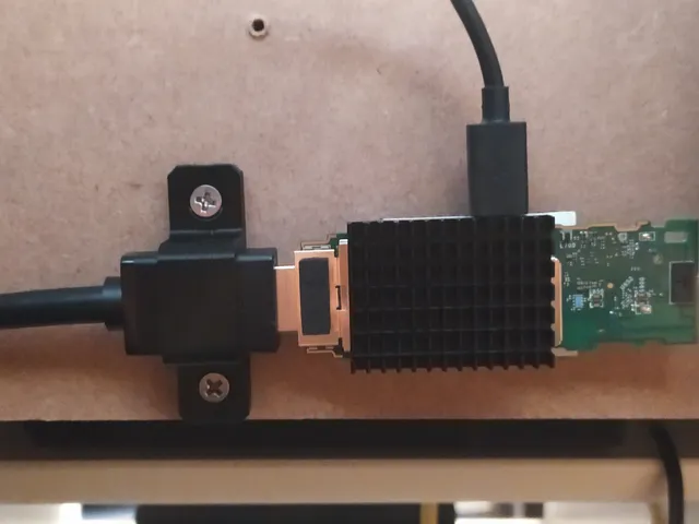 UGREEN HDMI cable extension mount