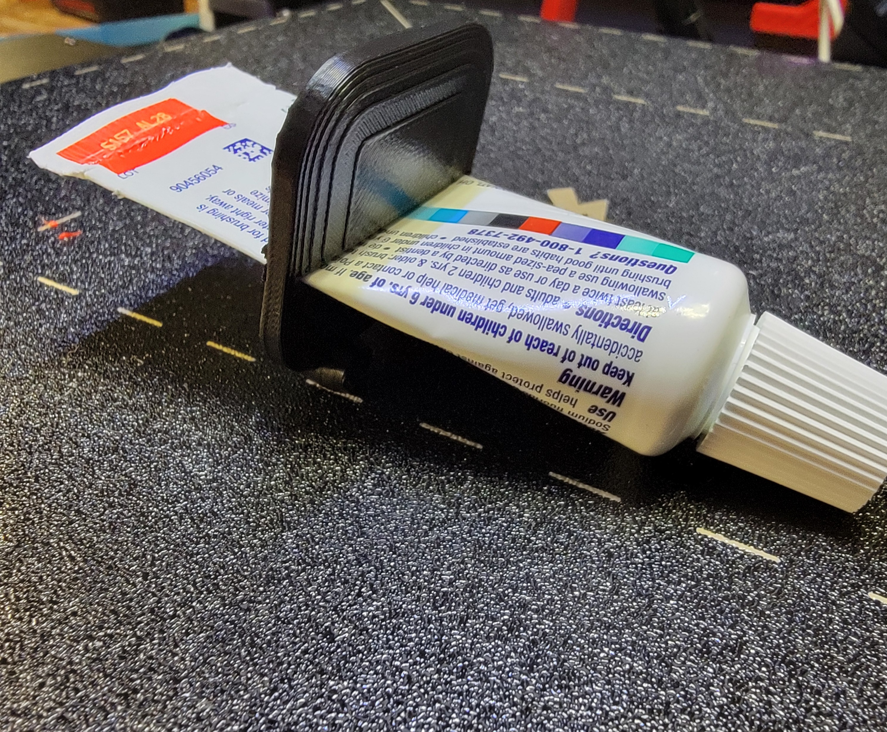 Travel Size Toothpaste Squeezer — miniatura 5