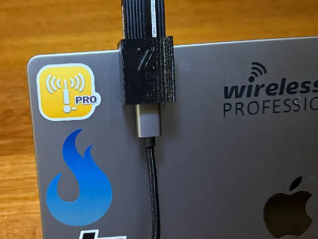 Sonoff Zigbee 3.0 Dongle Plus MAC M2 Laptop Screen holder