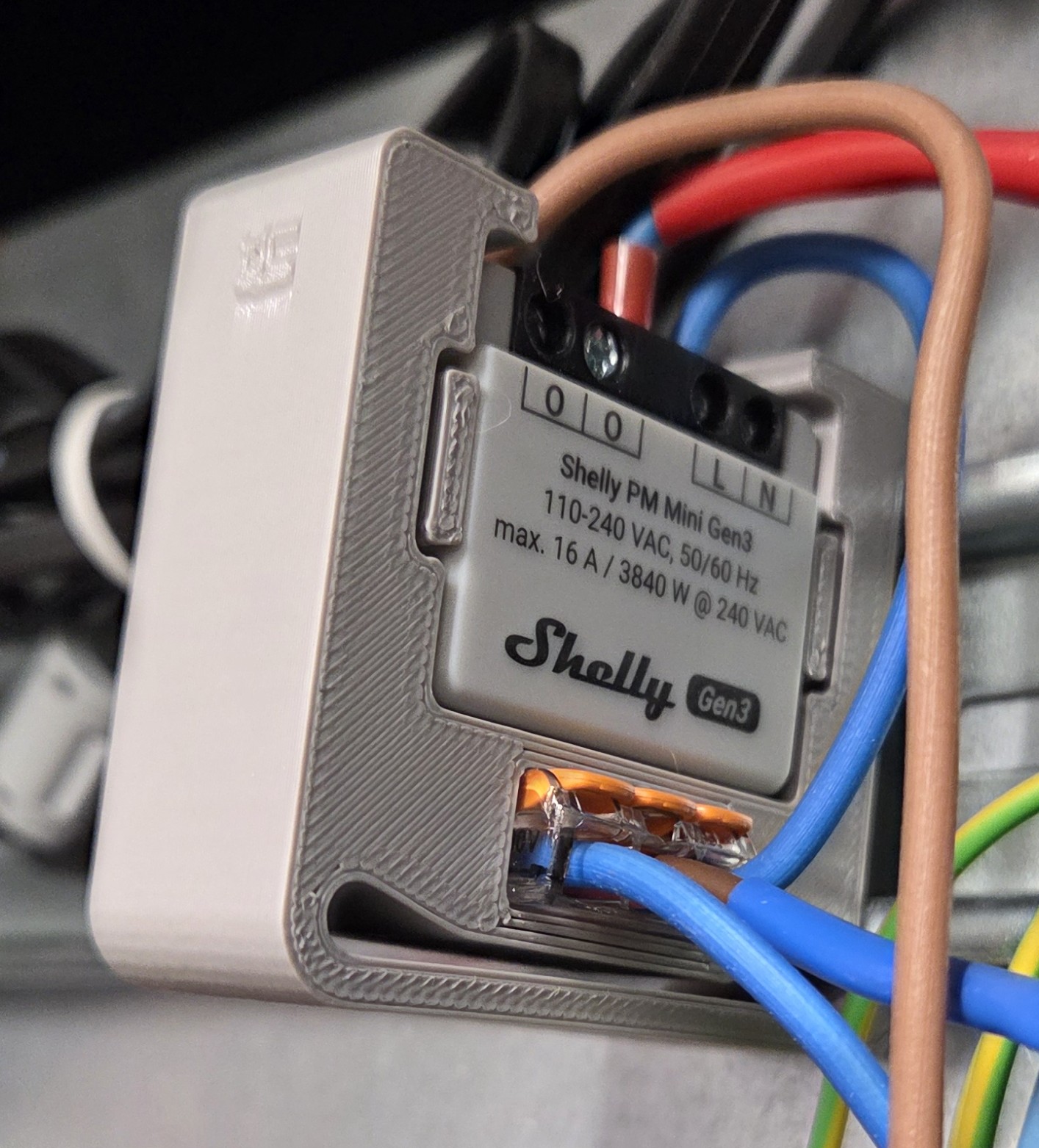 Shelly mini DIN holder with WAGO slot