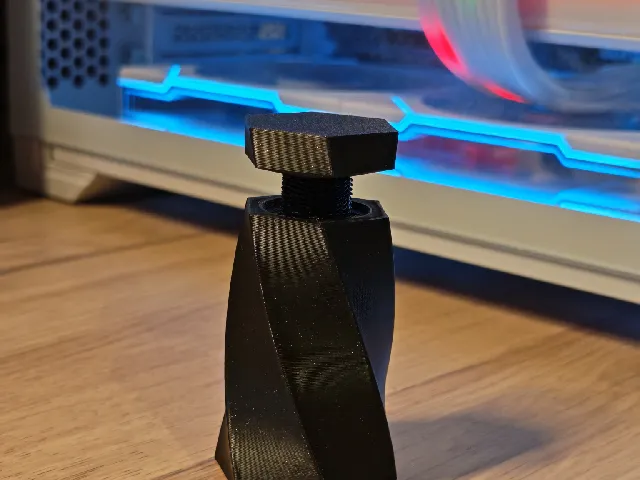 Twisted Low-Profile GPU Support (Twist-Adjustable Monolith)