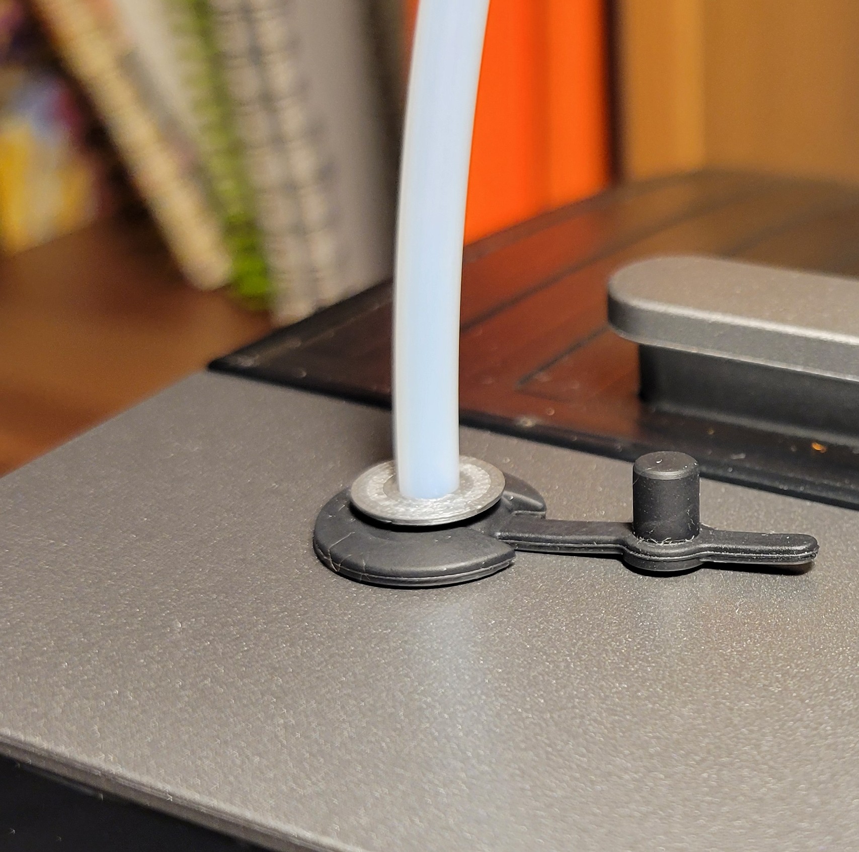 Fix for Creality Space Pi - bowden tube filament holder / adapter / guide