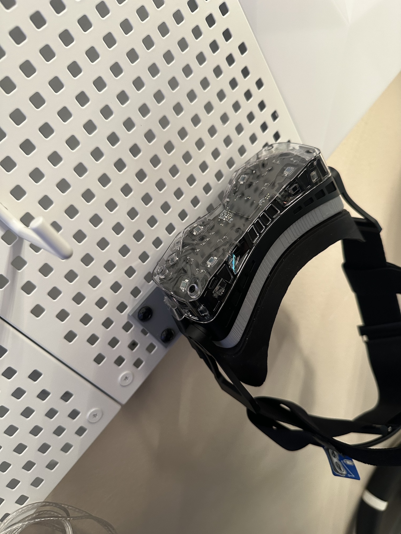BigScreen Nanoleaf Pegboard mount