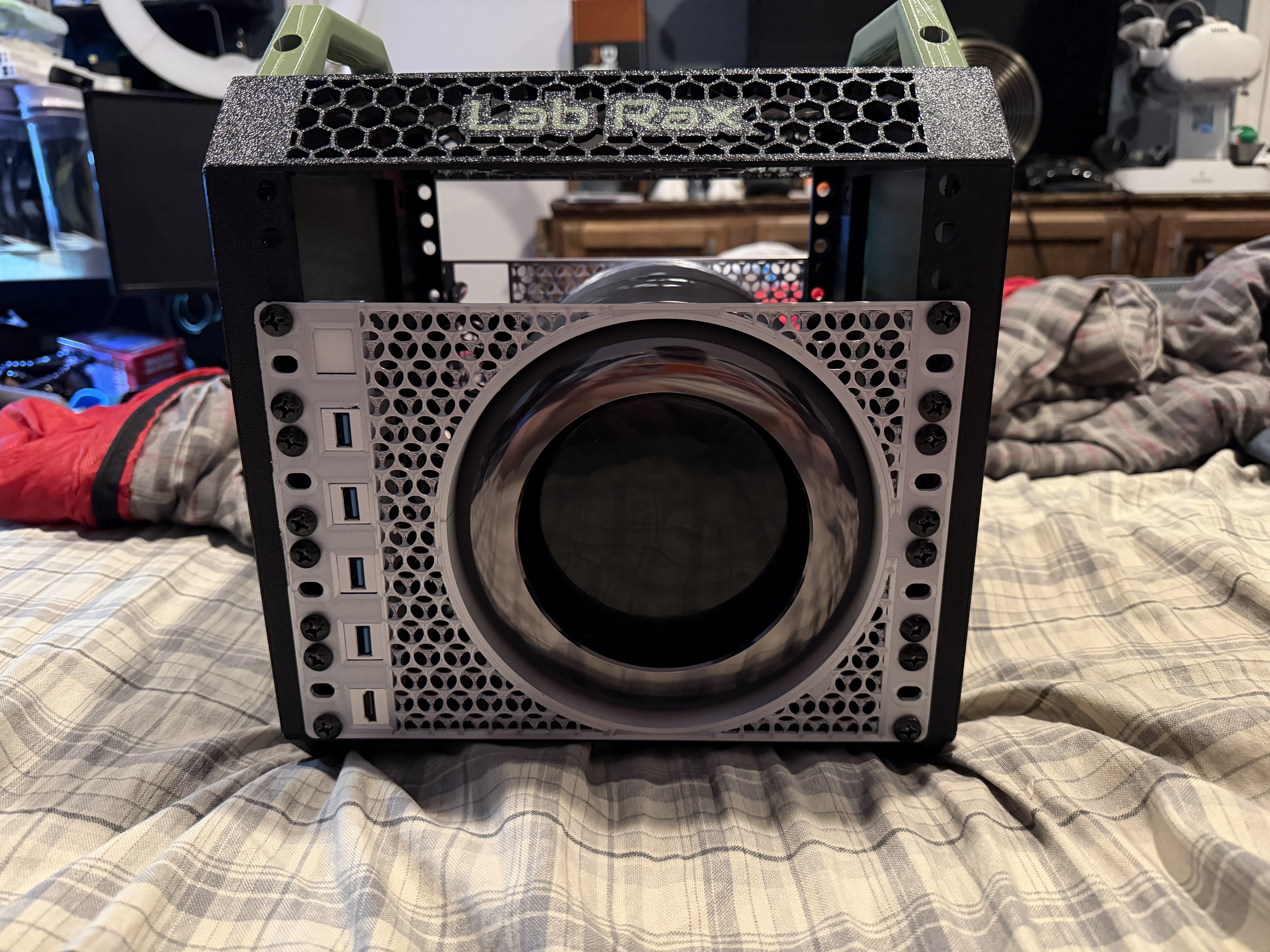 2013 Mac Pro Rack Mount for Lab Rax