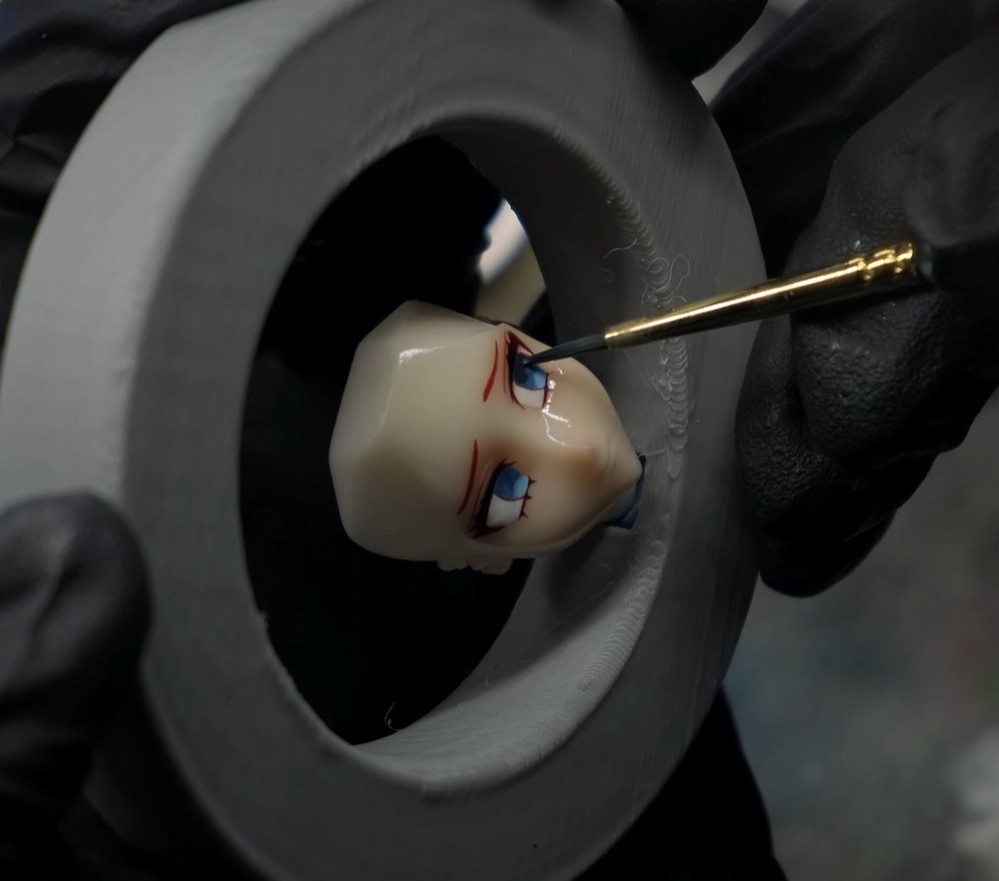 Garage Kit Eye/Face Painting Helper — thumbnail 2