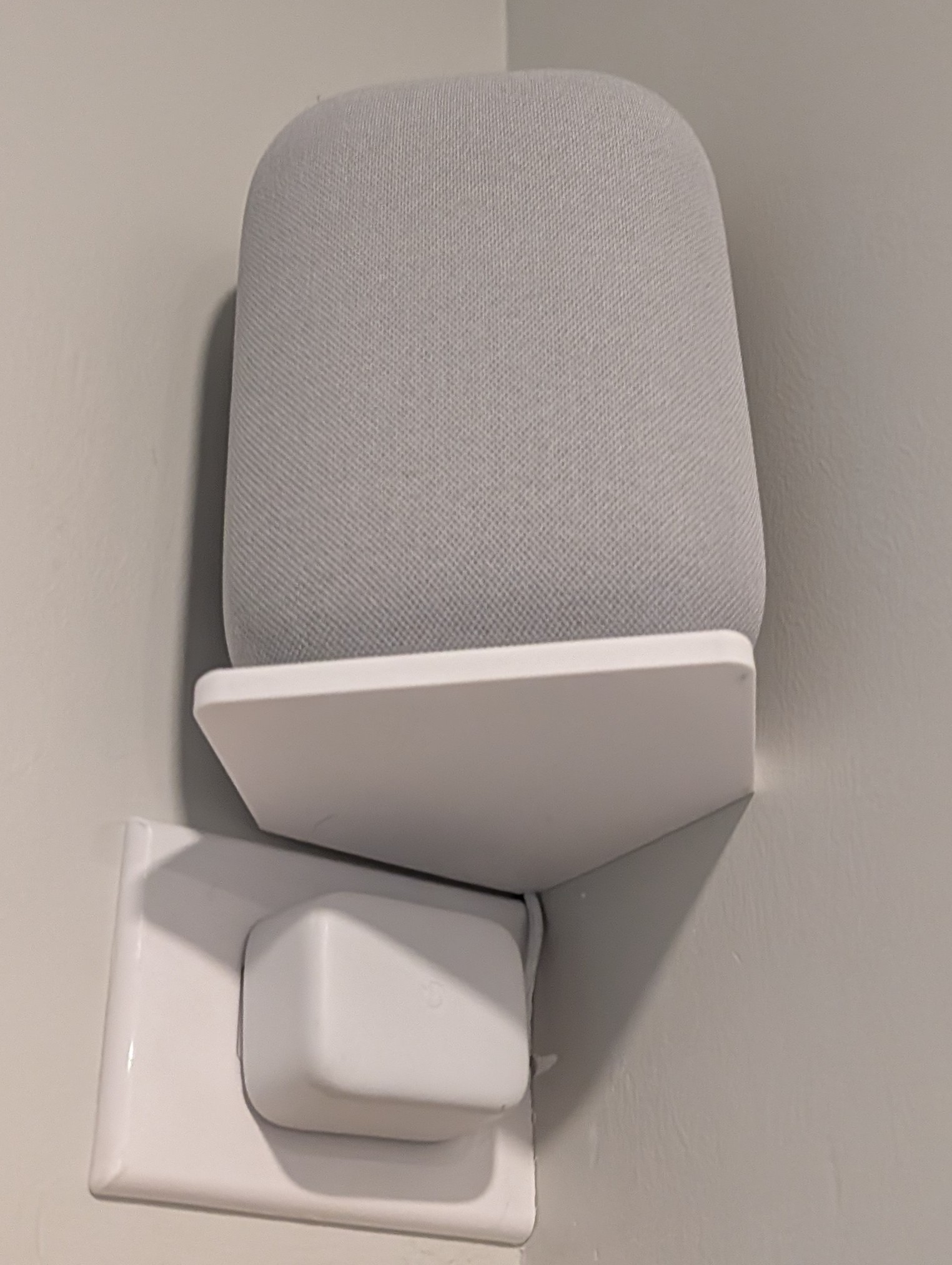 Google Nest Audio Speaker Mount 90 Degree -Corner