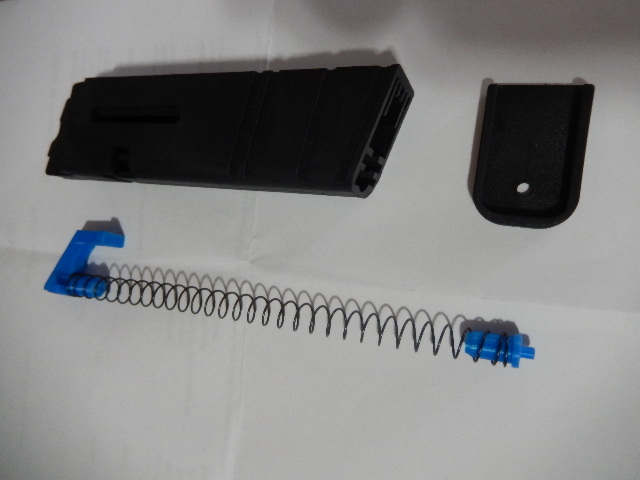 Advantage arms(fits Glock .22 slide kit) mag 14 round mod 3D model by build everything