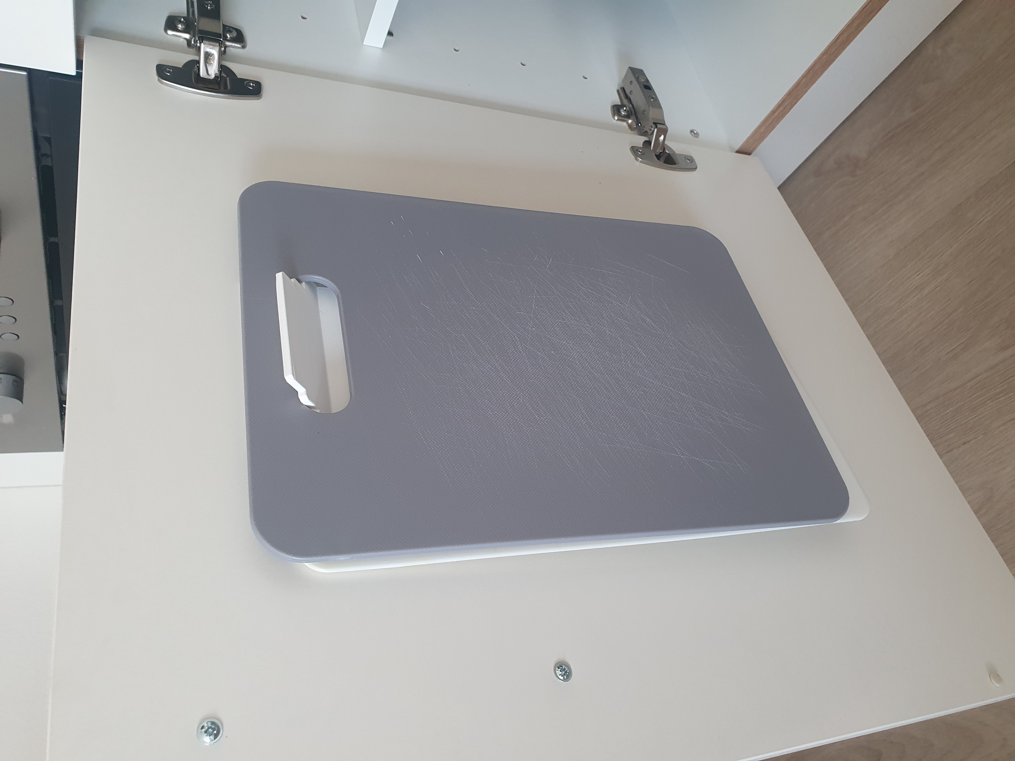 Customizable Wall Cutting Board Hanger