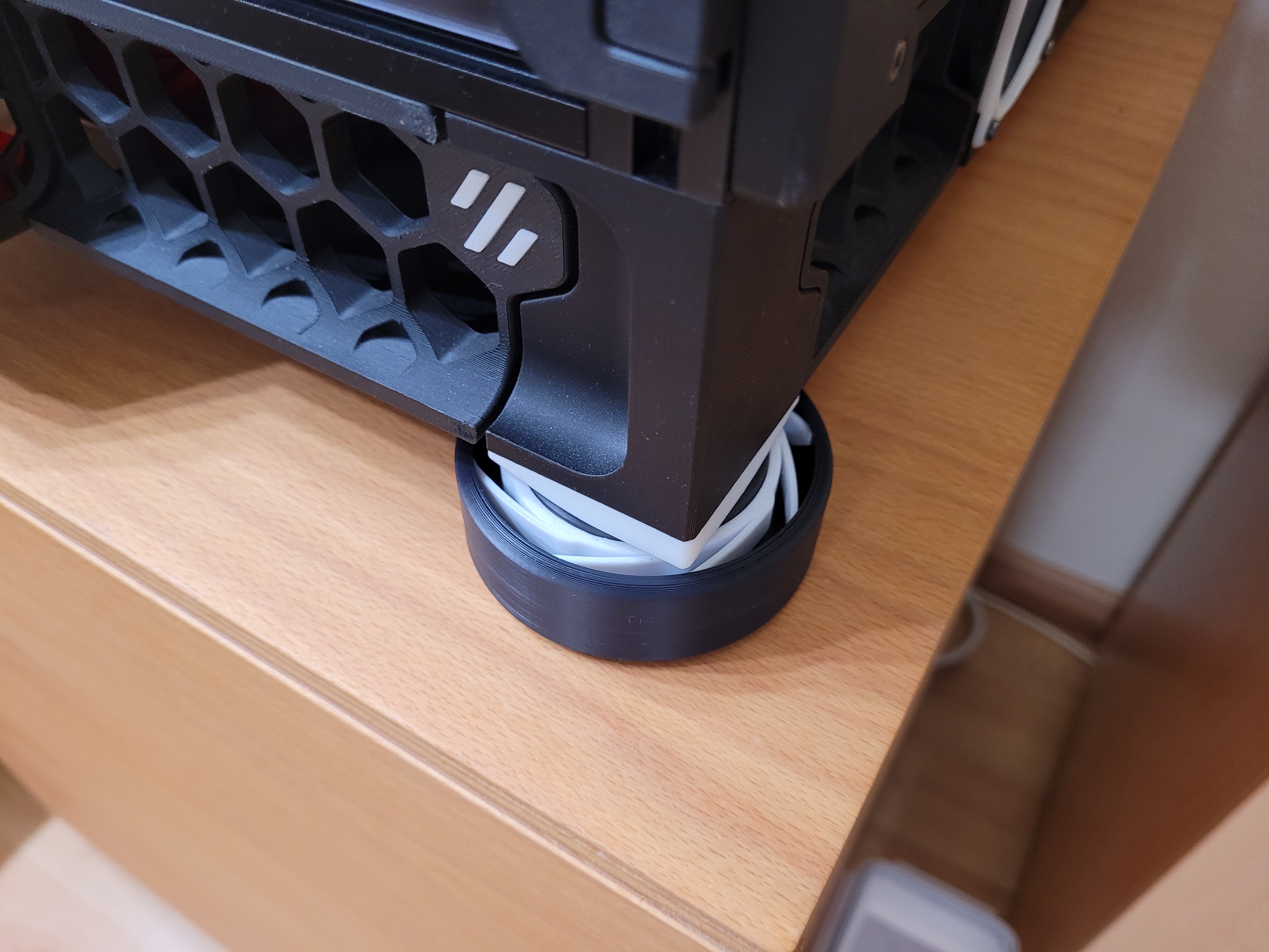 Decoupling feet for Voron Trident