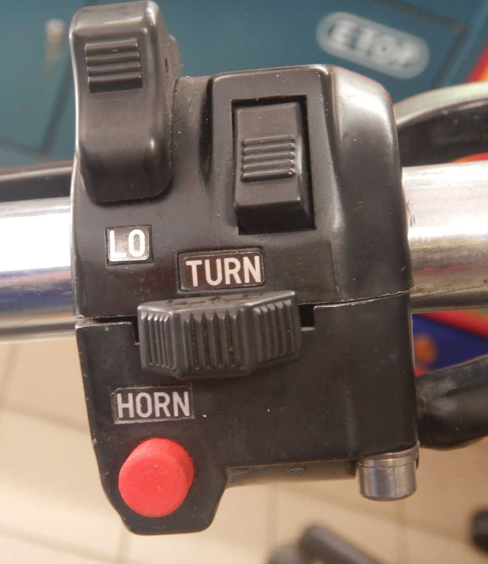 Yamaha XS 650 Hupenknopf Starterknopf Startknopf; Yamaha XS 650 horn button start button