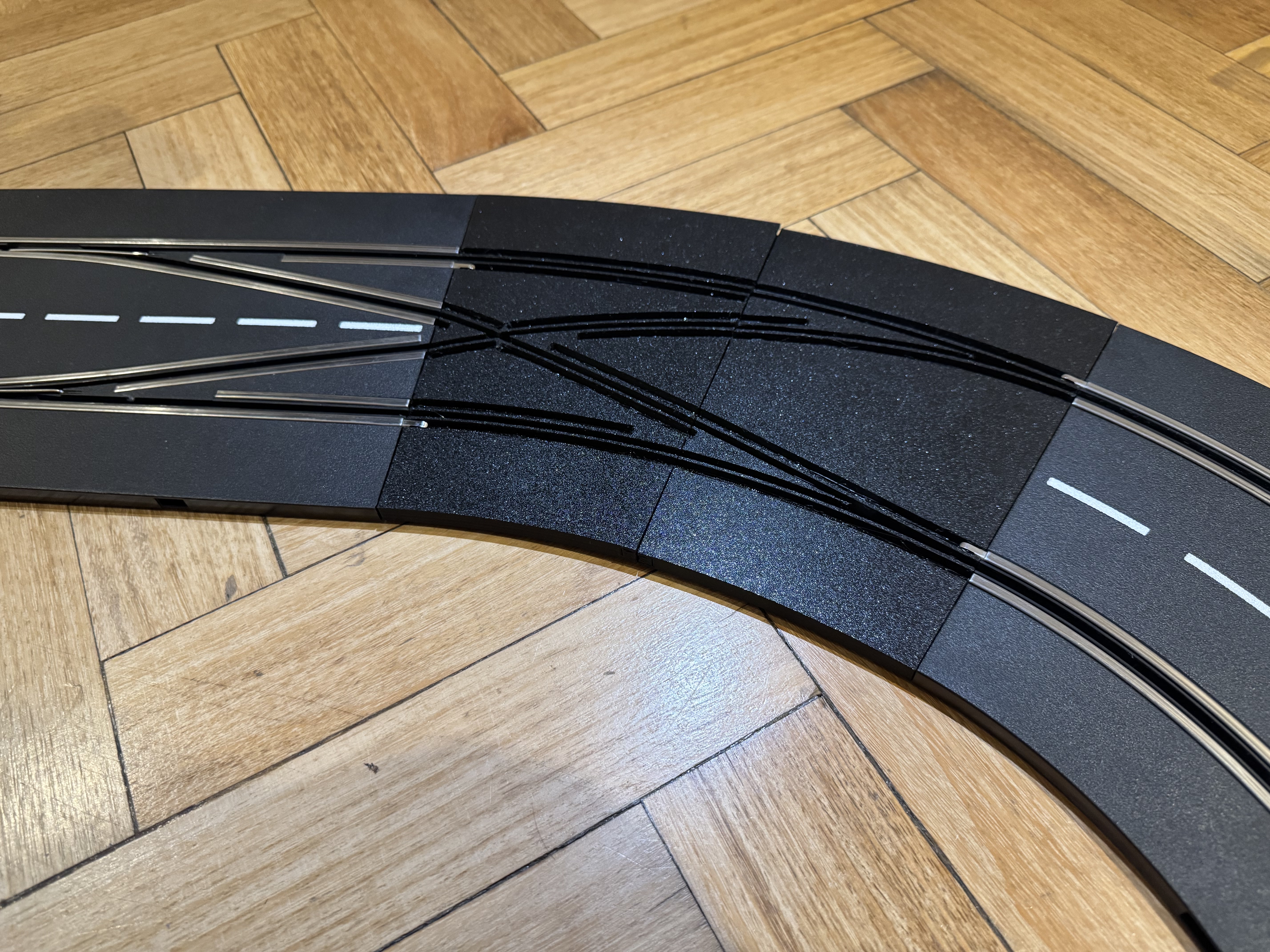 Carrera Digital double lane changer in curve