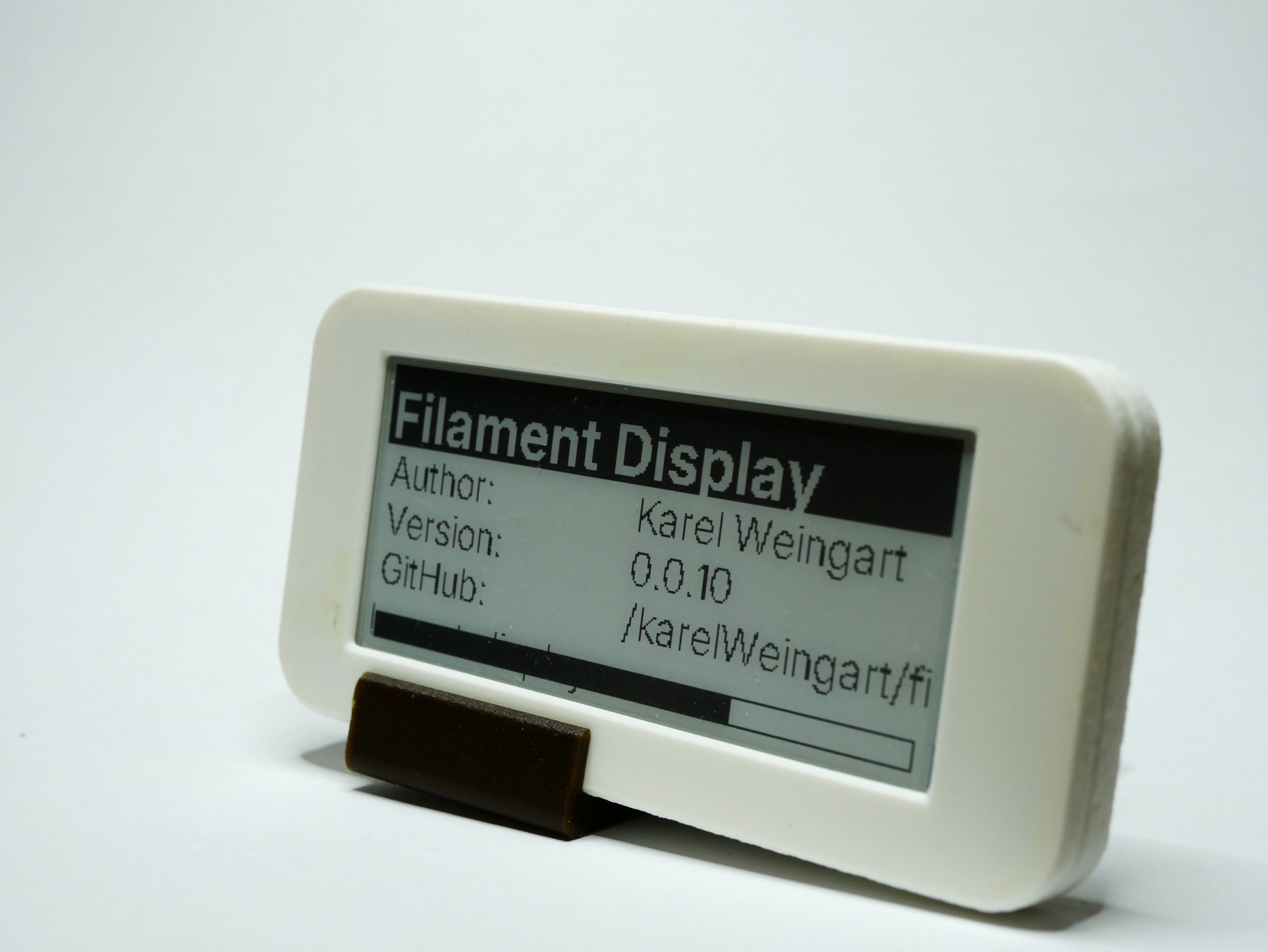 e-ink display for mqtt data