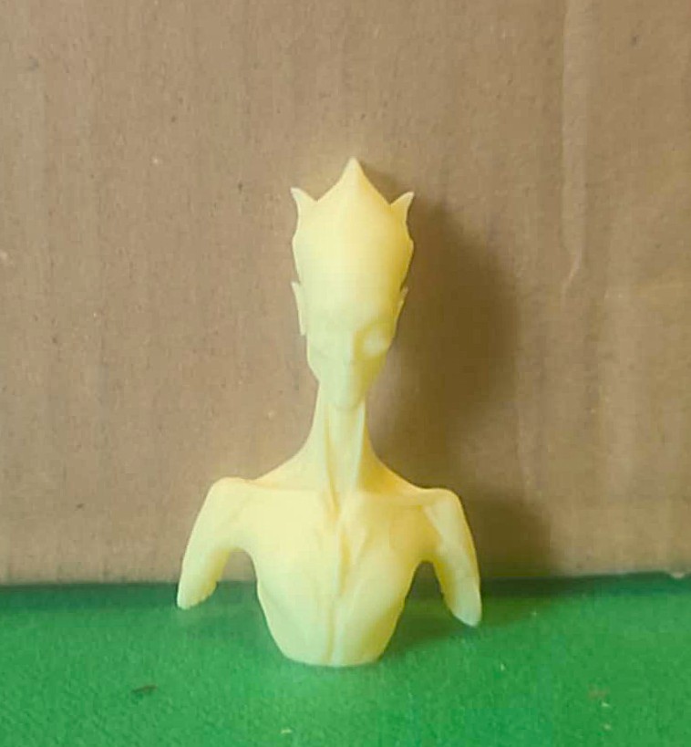 Miniatura 2 do modelo 3D Alien Statue