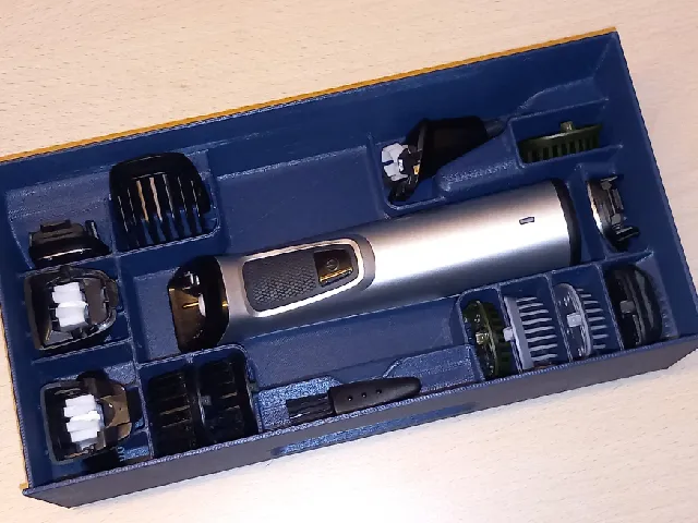Full extension drawer for trimmer (Philips 7000 Series)